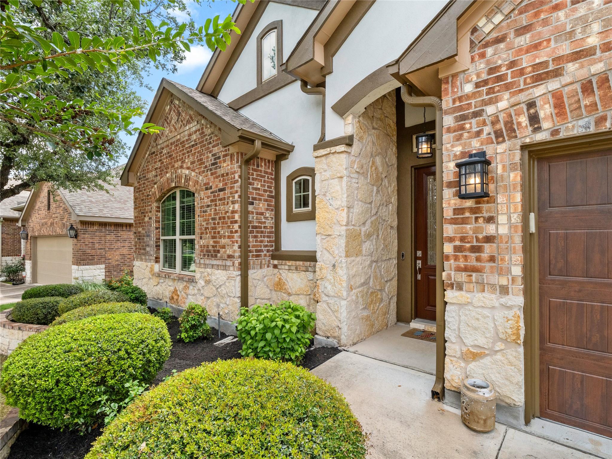 3869  Skyview Way, photo 7