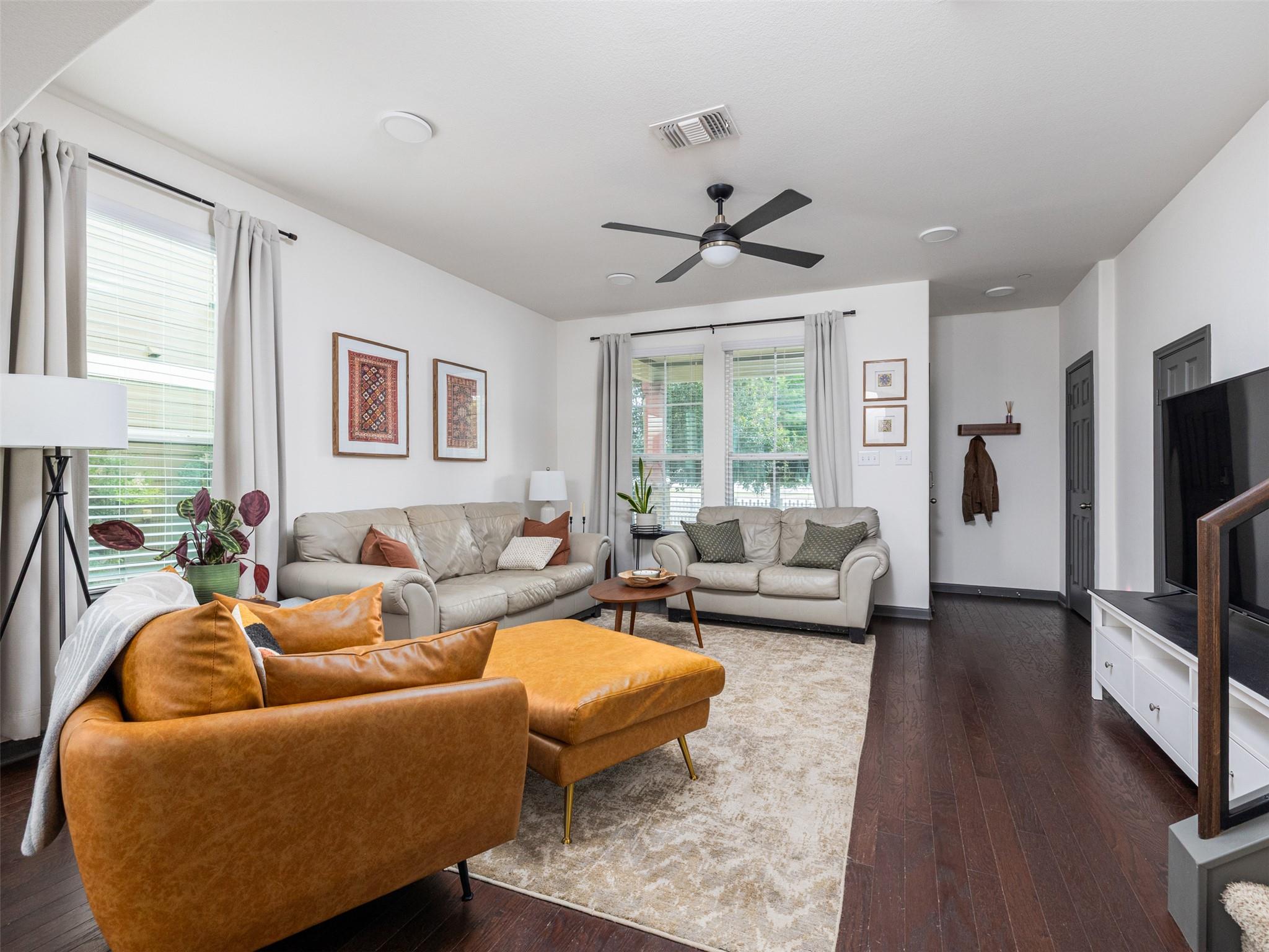 532  Lookout Tree Ln, photo 8