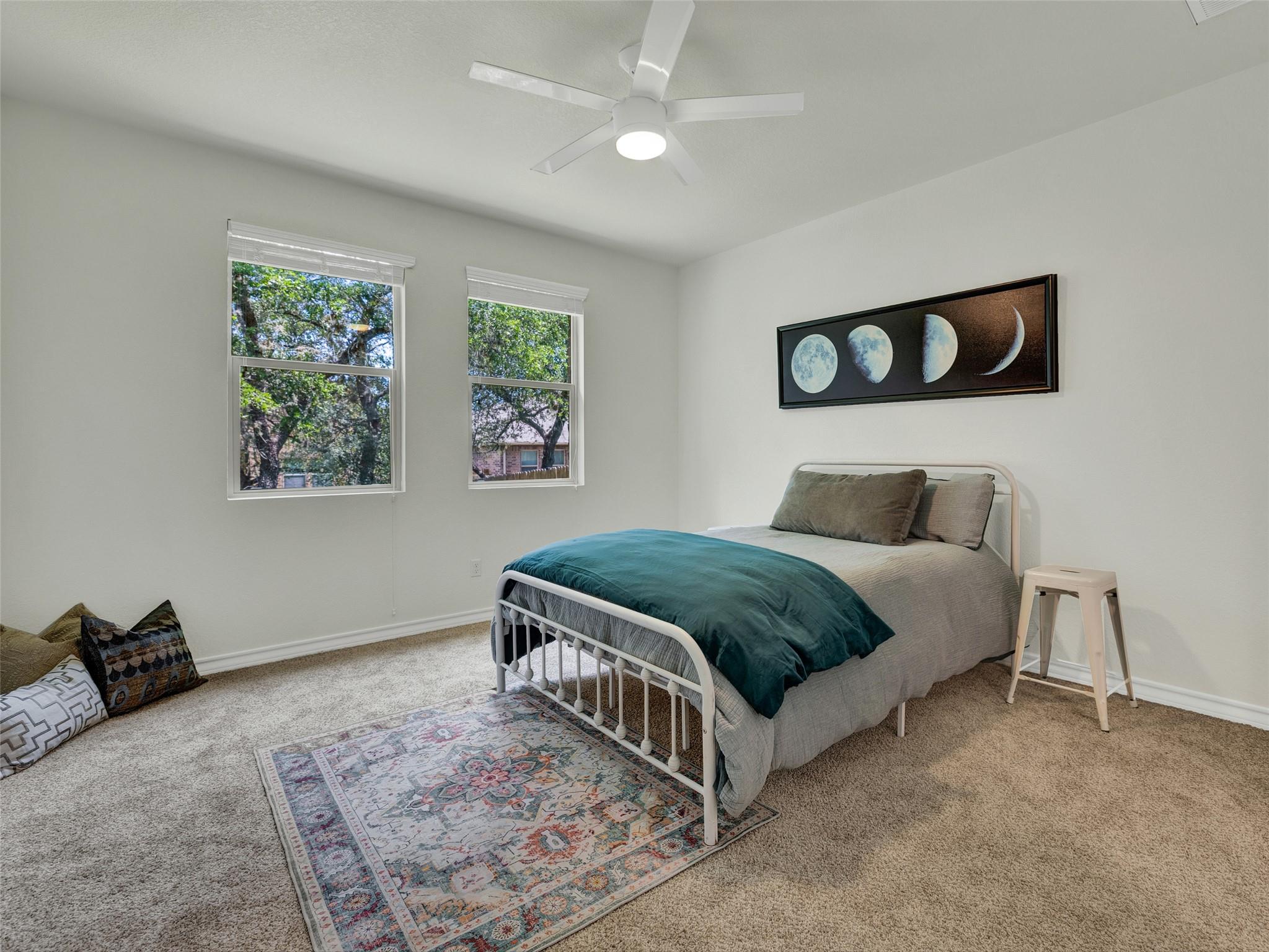 216  MARY MAX Cir, photo 4
