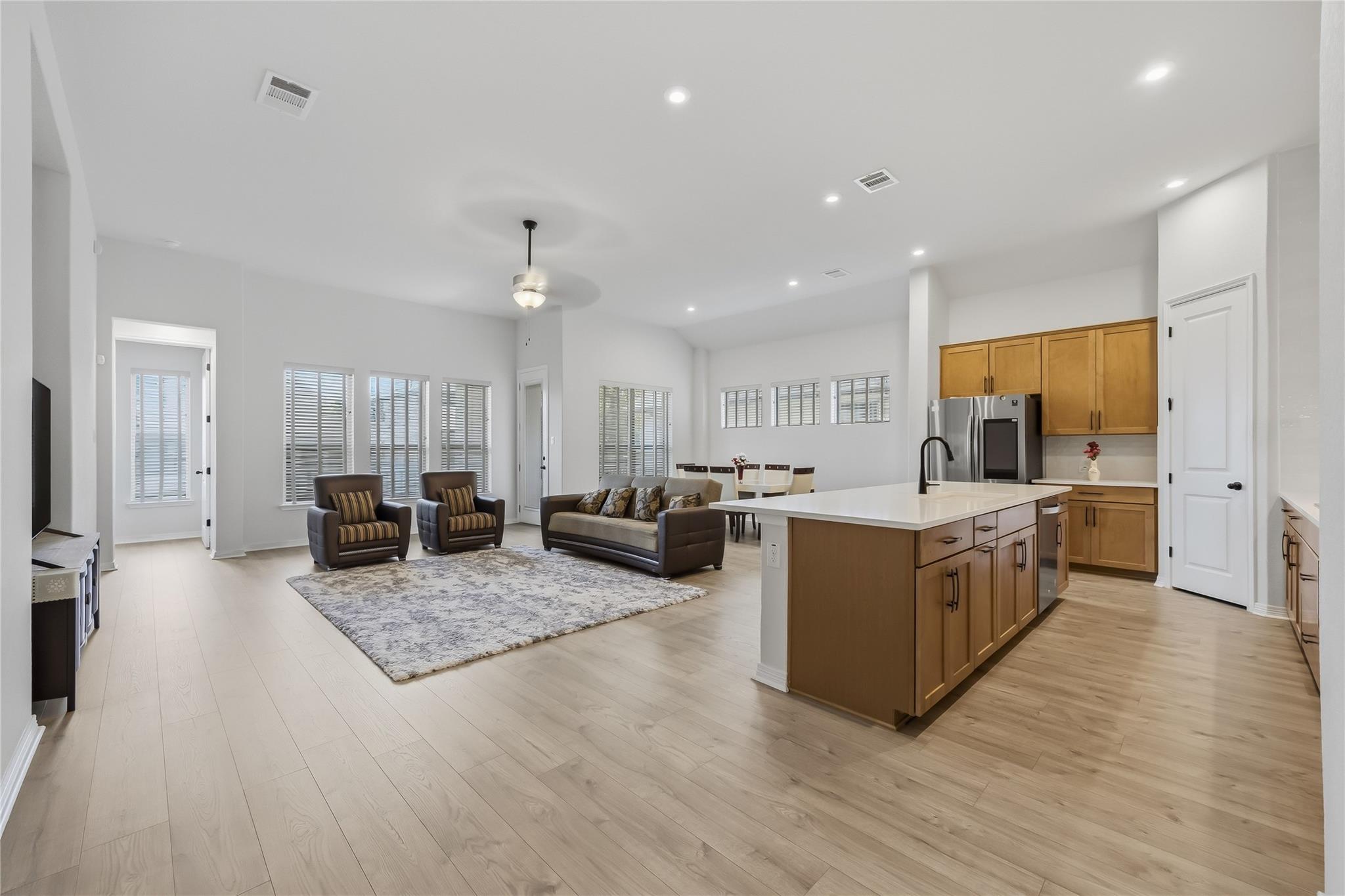 1124  Stetson Hat Trl, photo 12