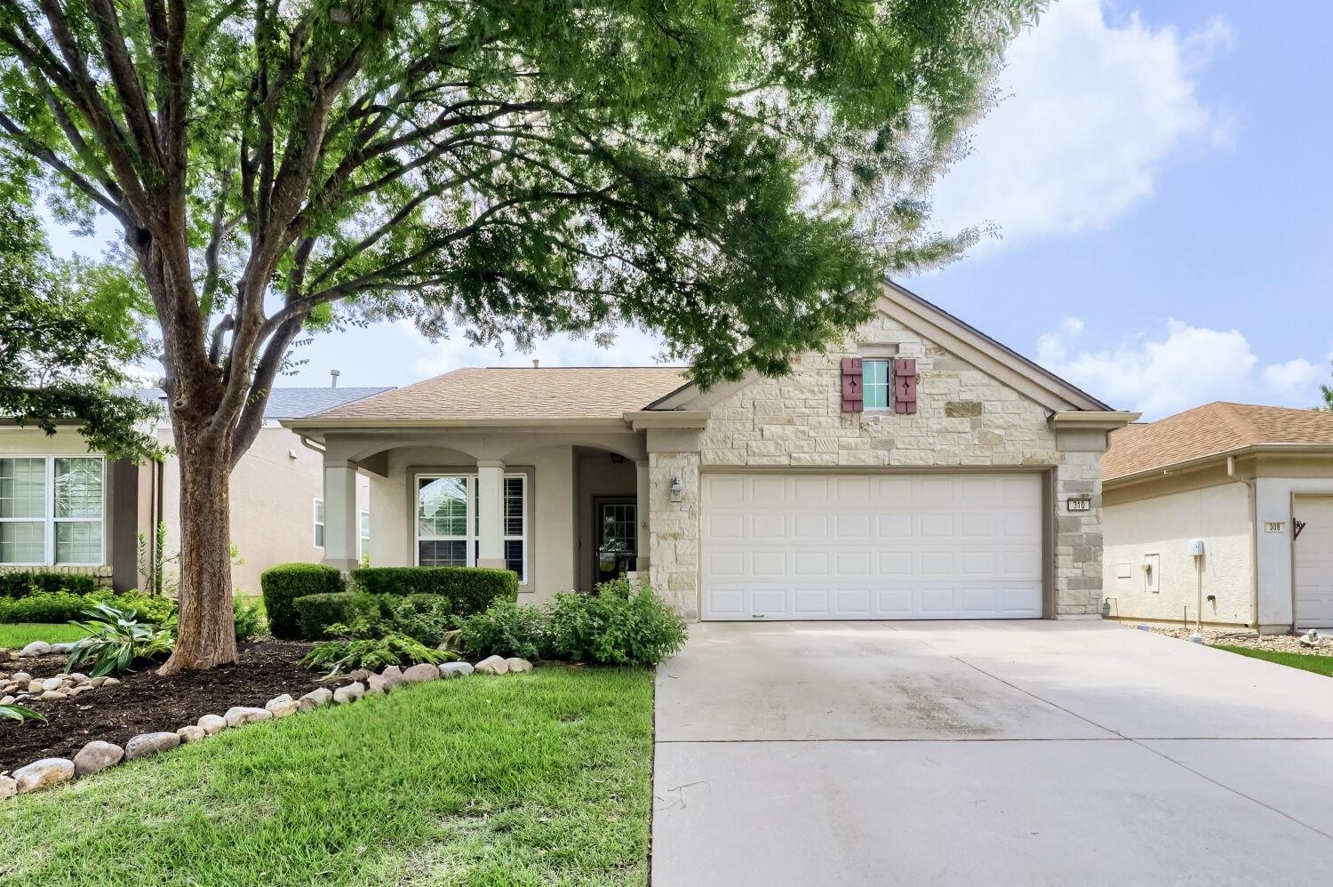 310  Crockett Loop, photo 3