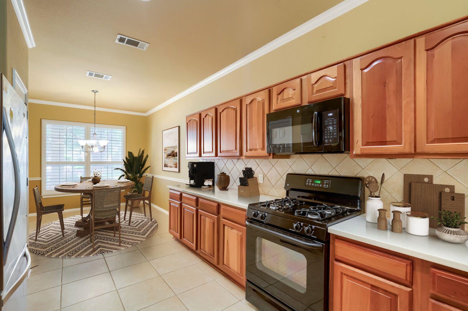310  Crockett Loop, photo 5