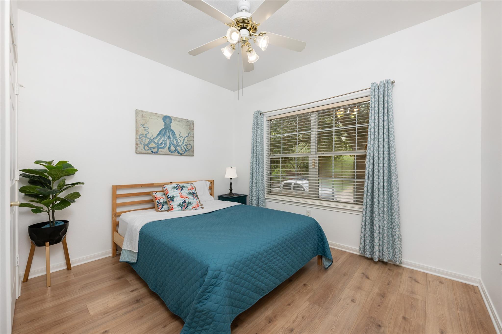 5613  Signal Pt, photo 7