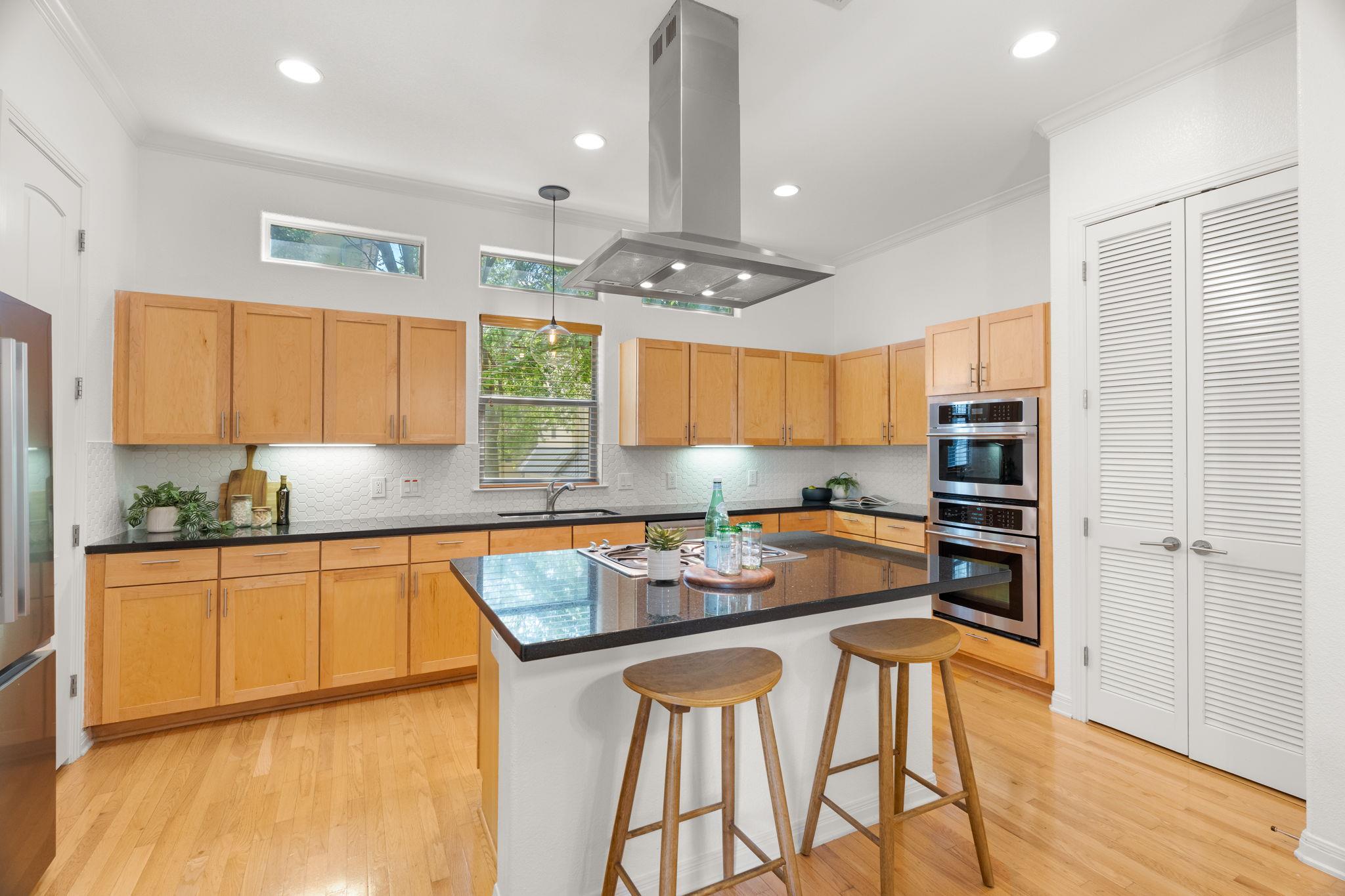 1115  Kinney Ave  #9, photo 3