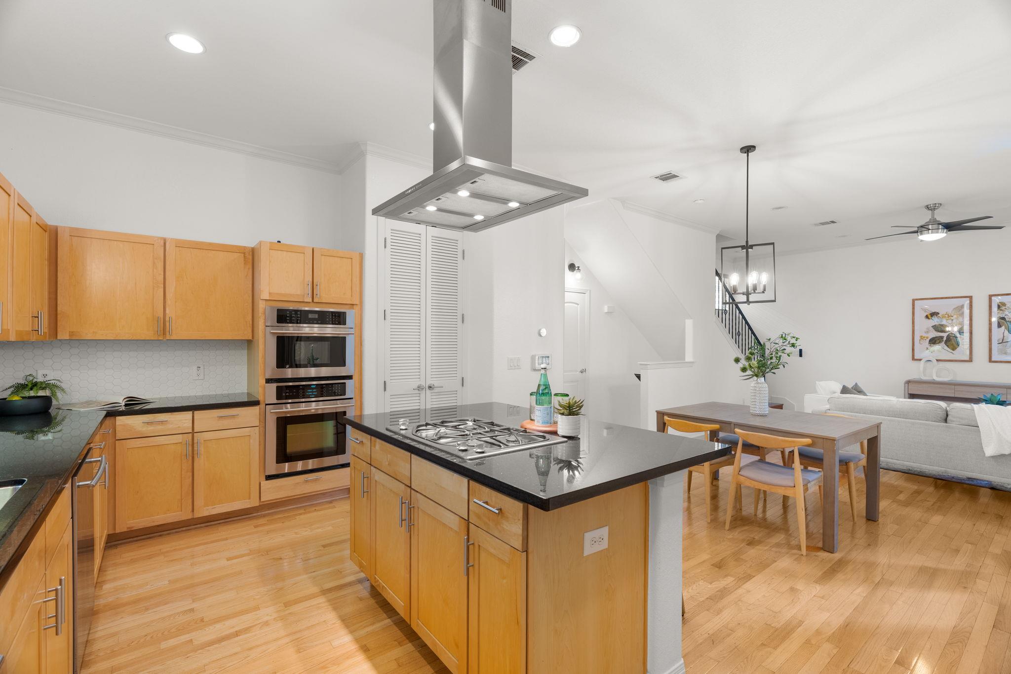 1115  Kinney Ave  #9, photo 10