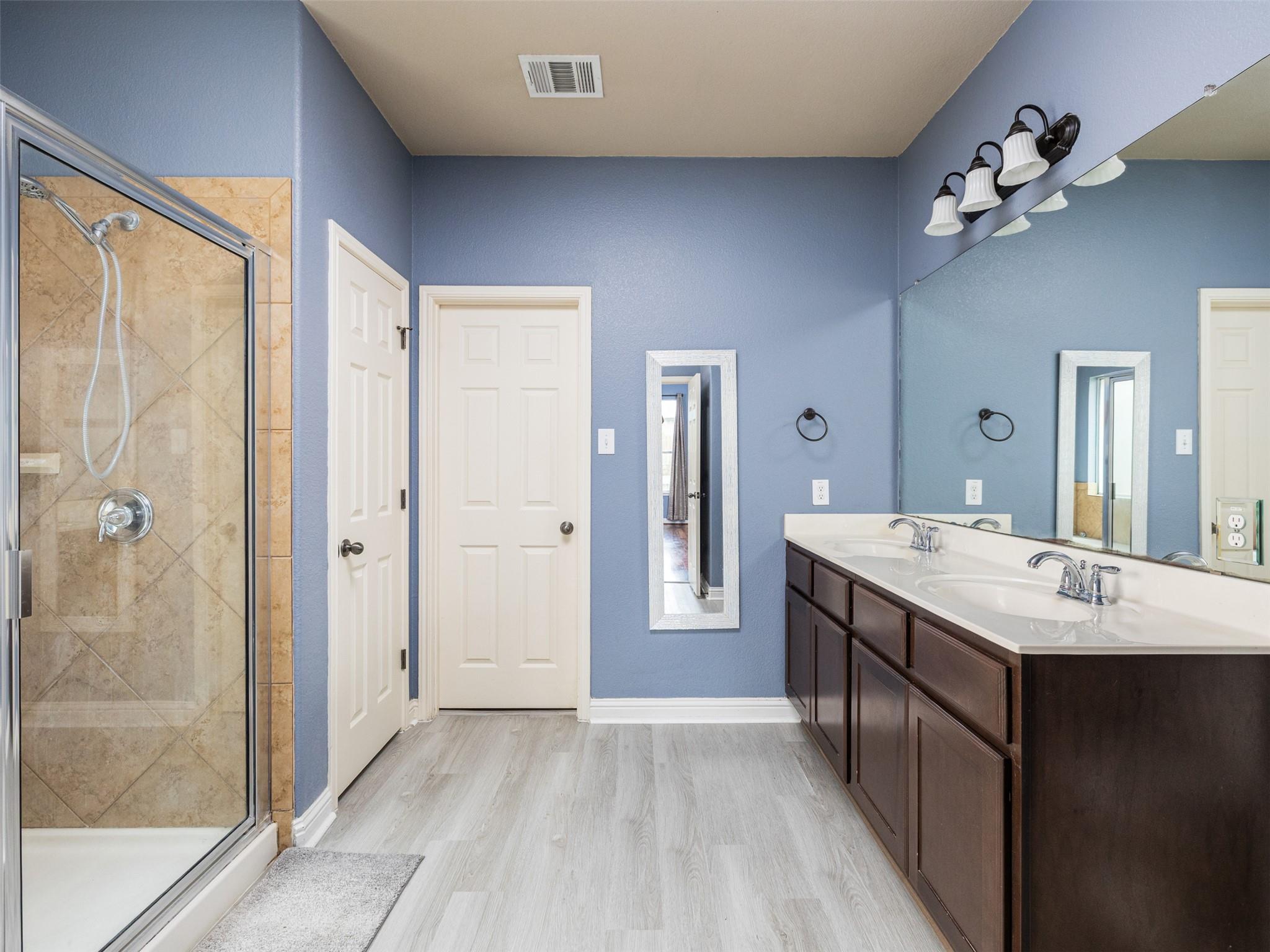 289  Serene Hollow Ln, photo 9