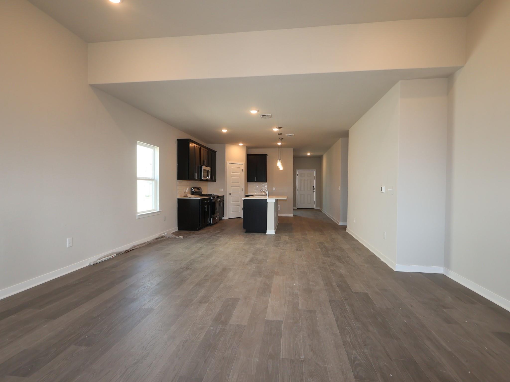 4620  Lava Island Dr, photo 2
