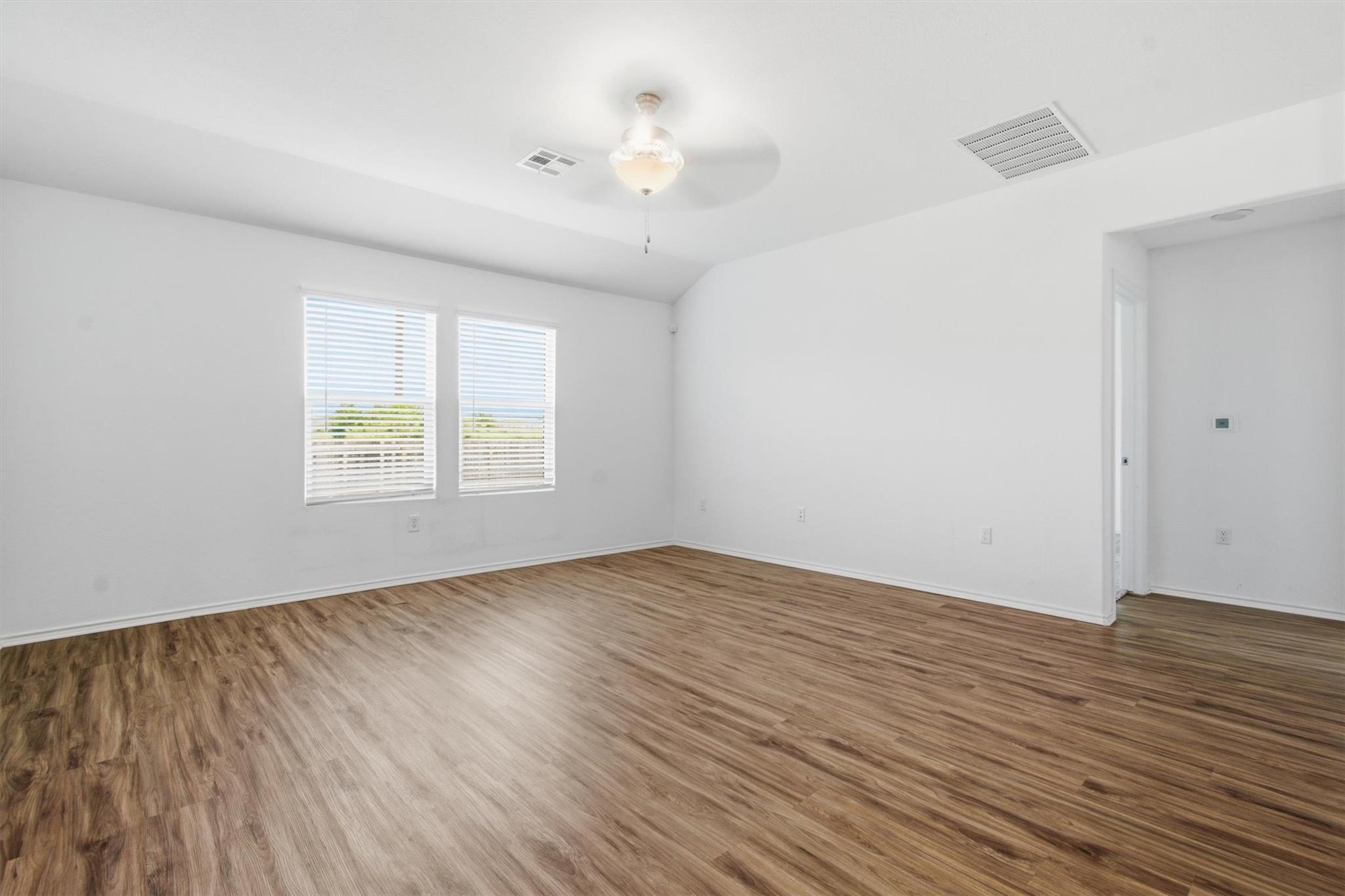 10525  Steinbeck Dr, photo 8
