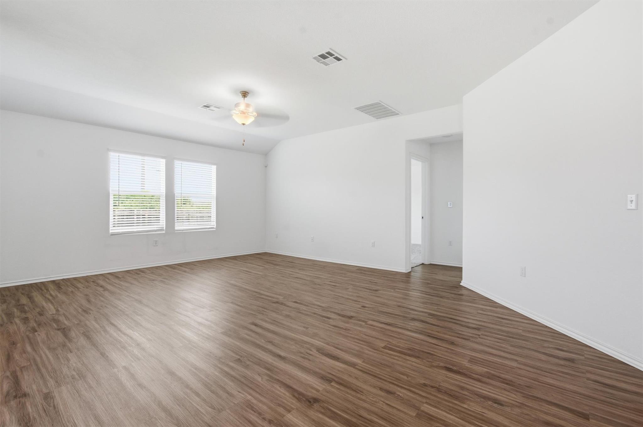 10525  Steinbeck Dr, photo 9