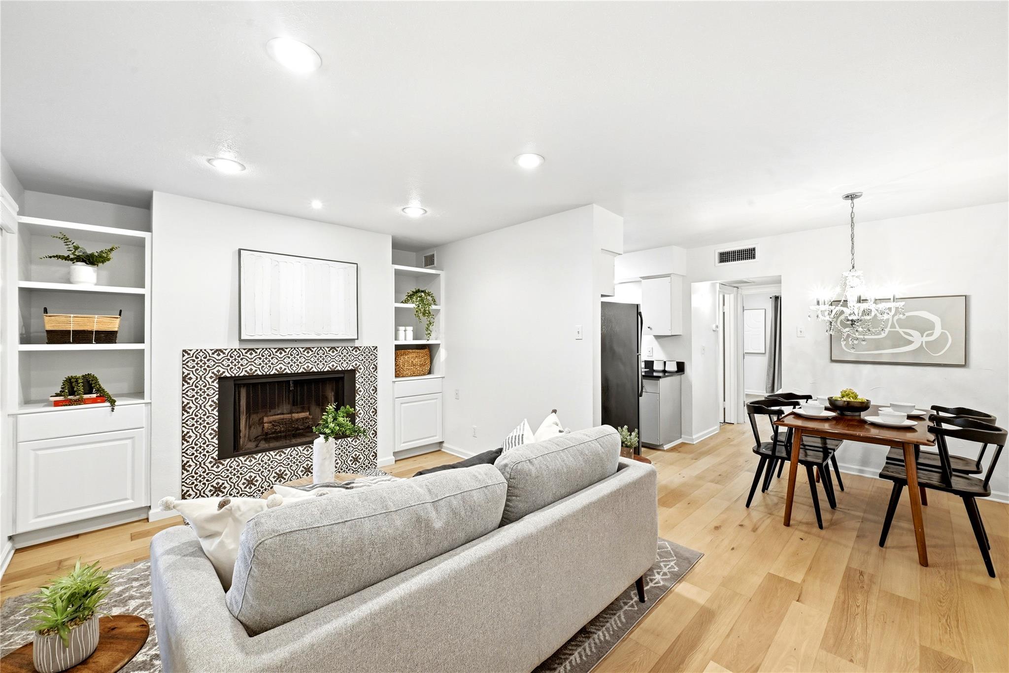 505 W 7th St  #113, photo 4