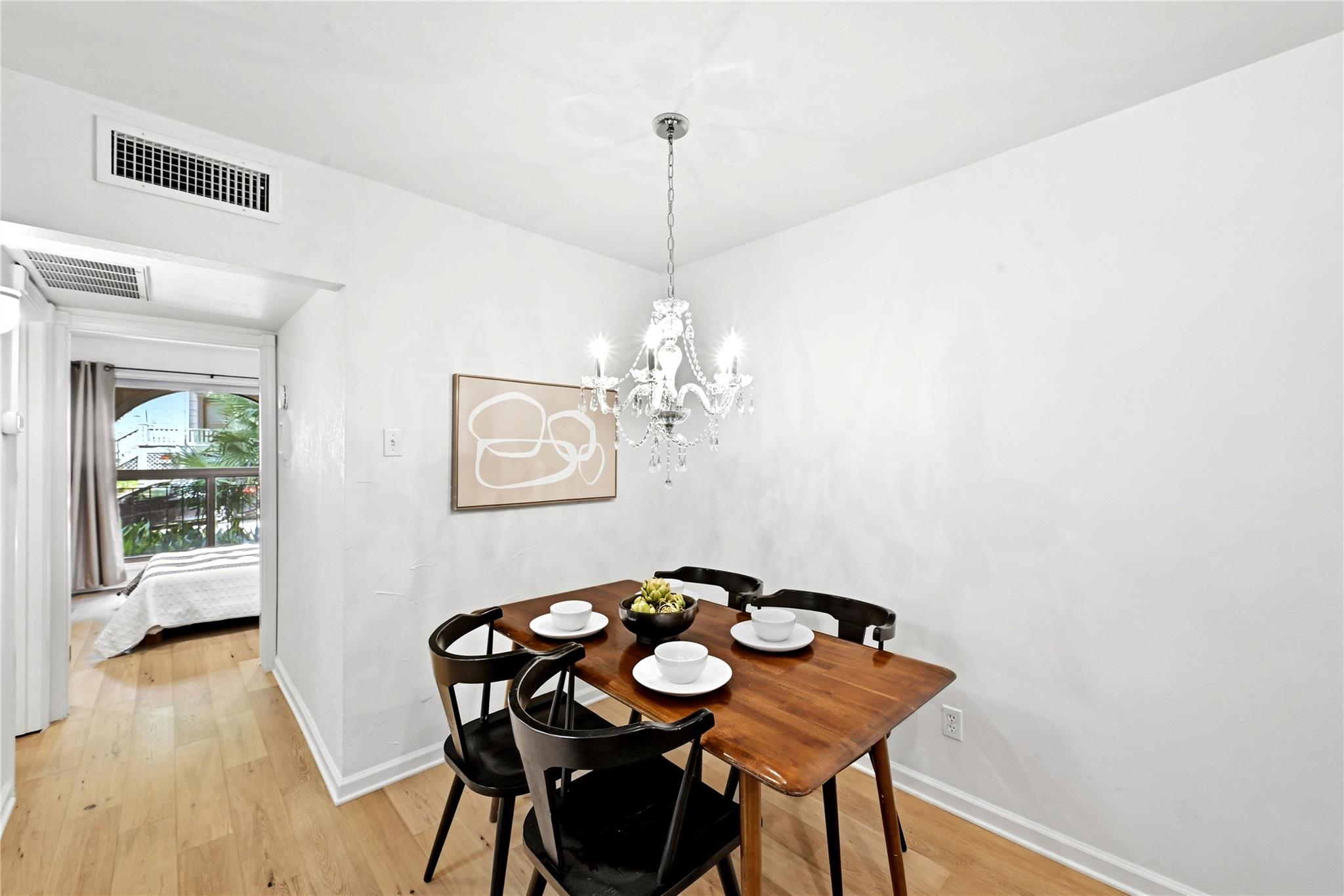 505 W 7th St  #113, photo 7
