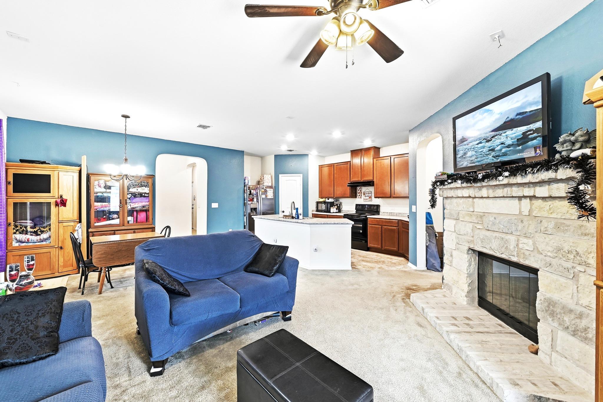 1621  Dragonfly Loop Loop, photo 6