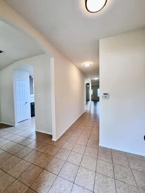 1005 W South St, photo 5
