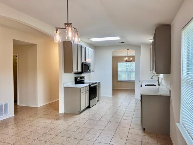 1005 W South St, photo 10