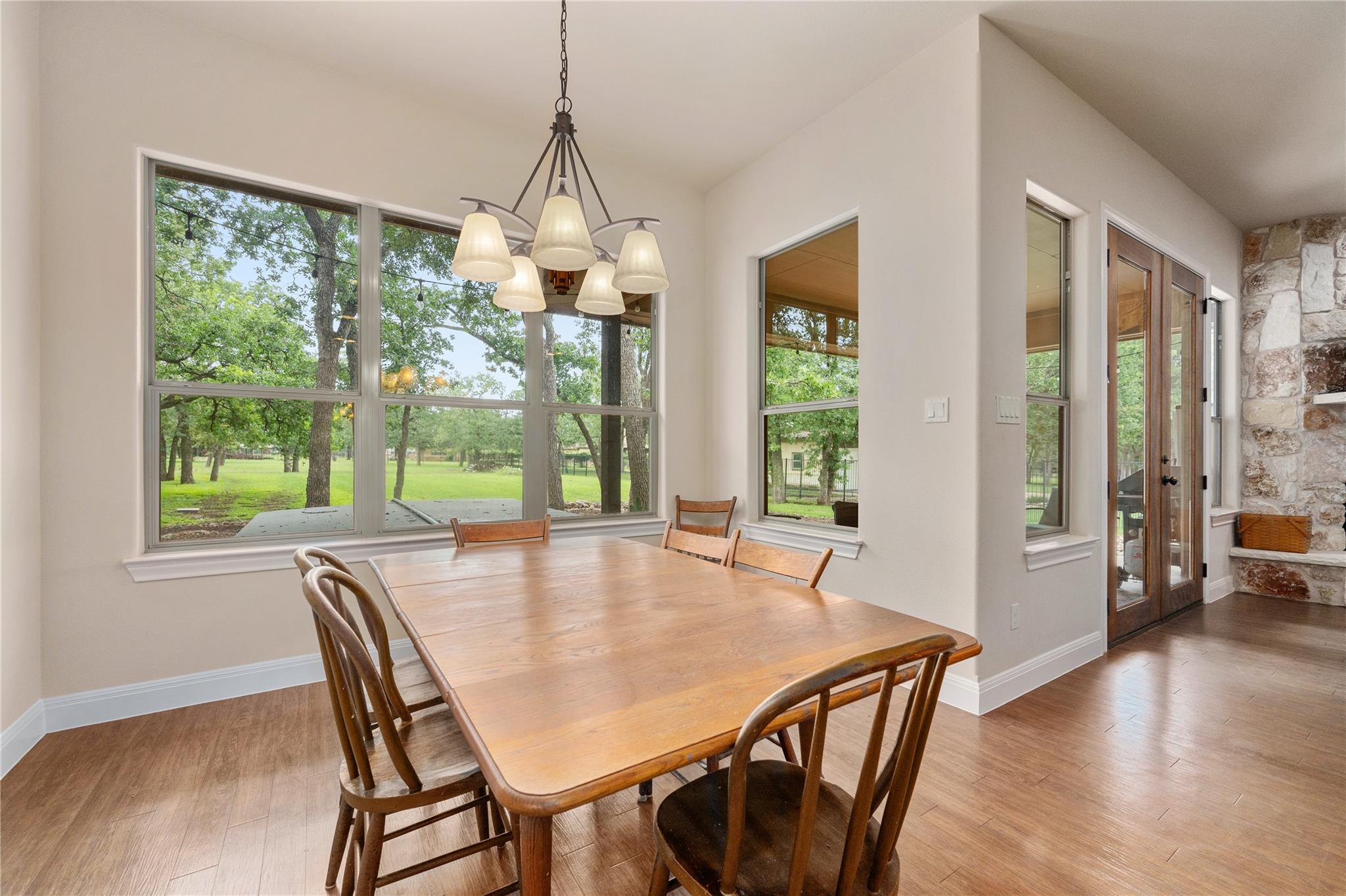 216  Independence Dr, photo 11