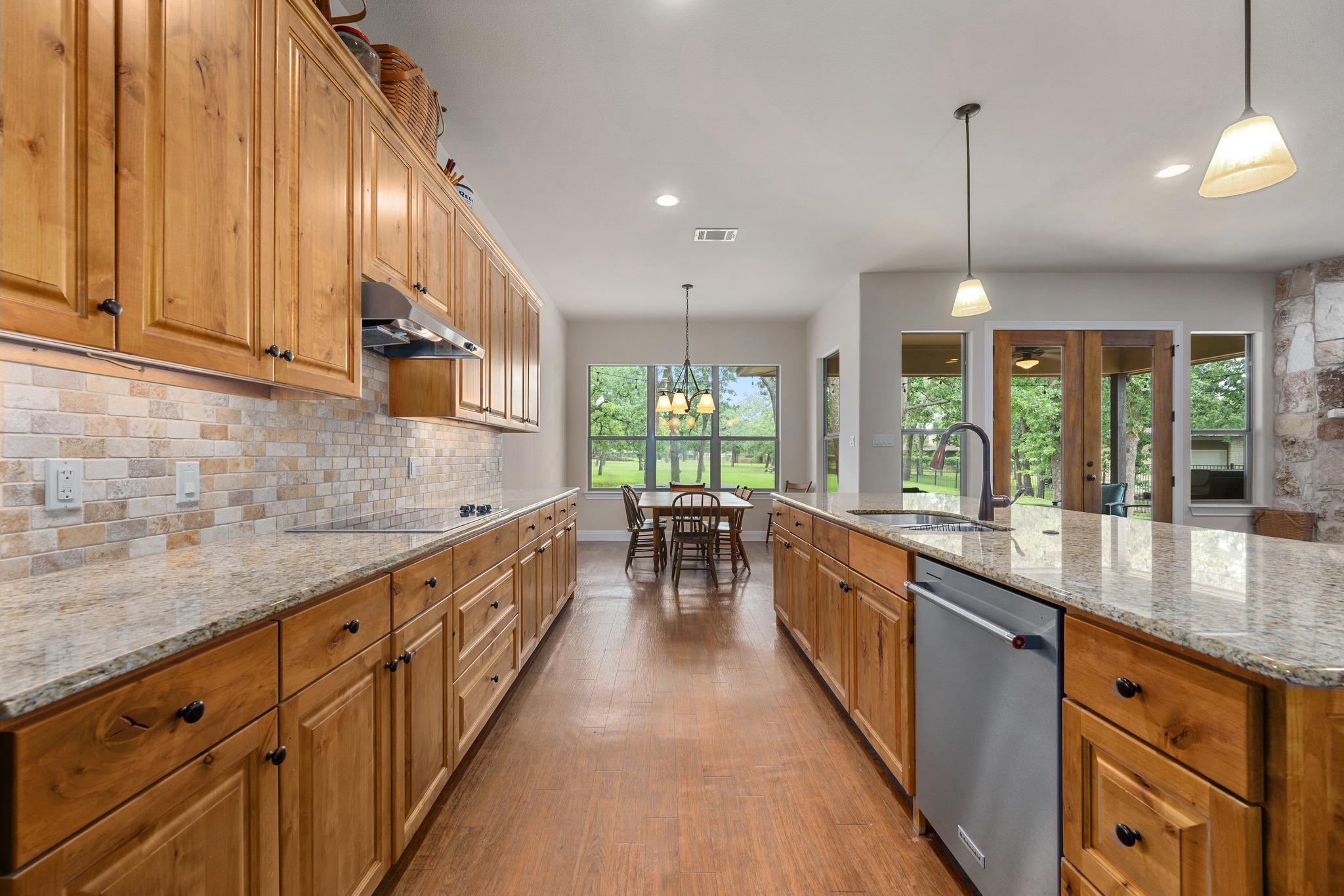 216  Independence Dr, photo 12