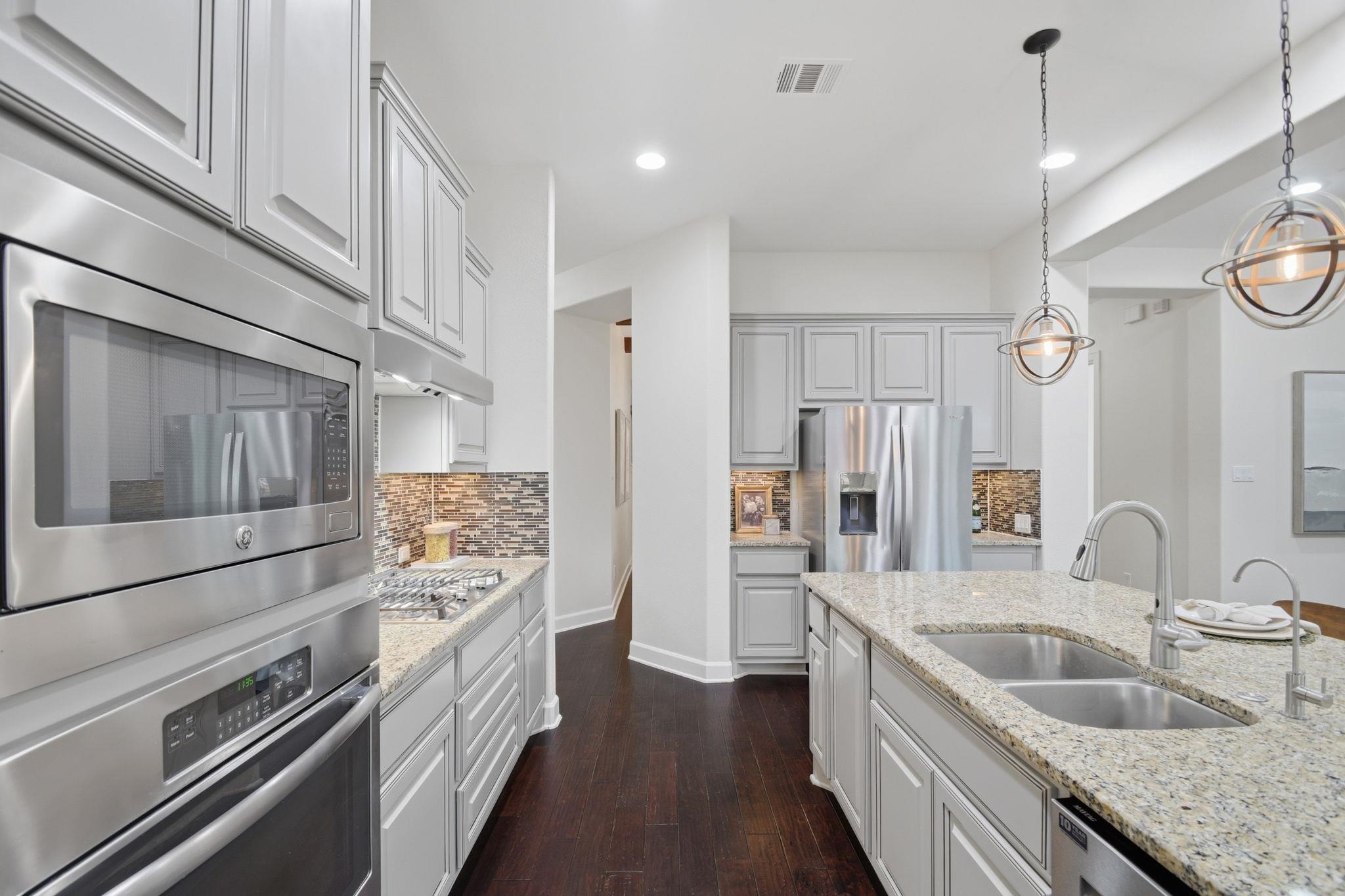 3901  Sansome Ln, photo 12