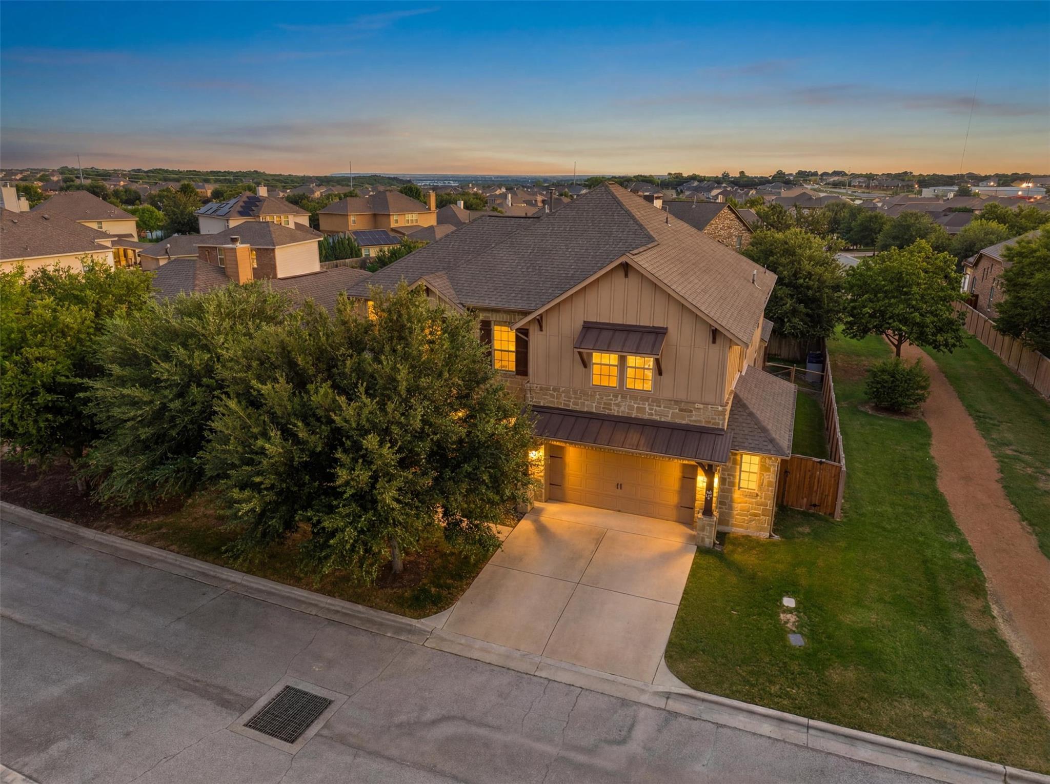 1100  Teravista Xing, photo 2