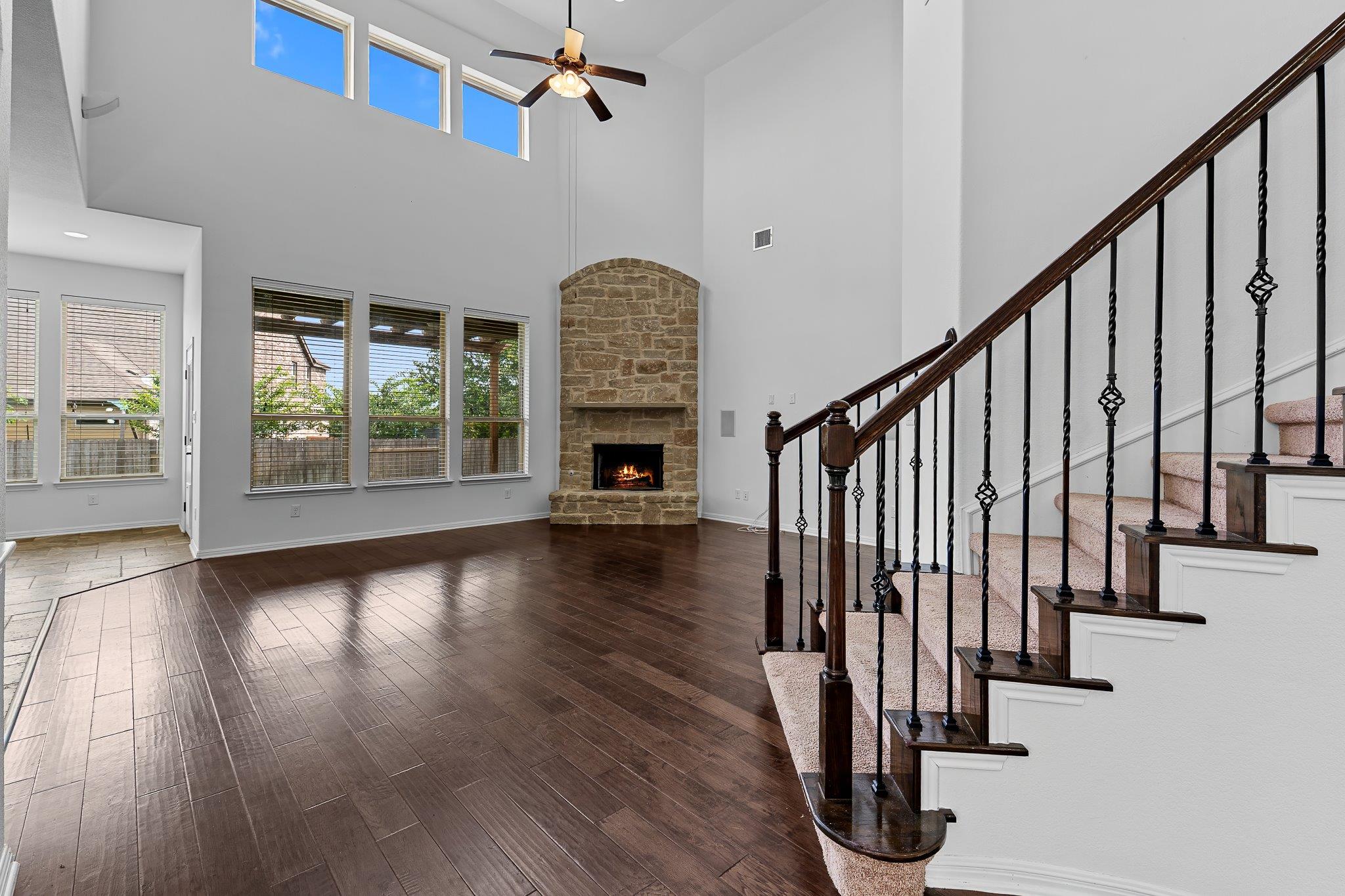 1100  Teravista Xing, photo 9