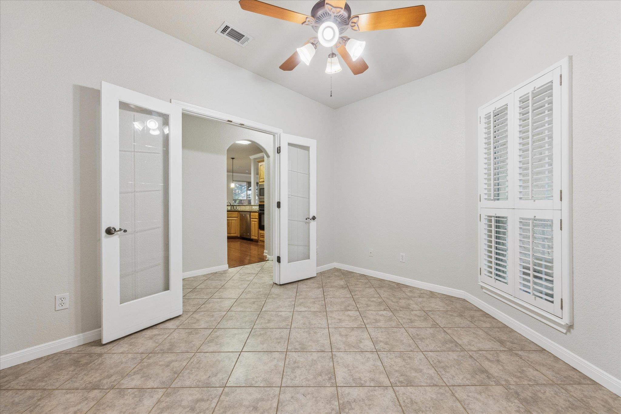 300  Brazos Dr, photo 7