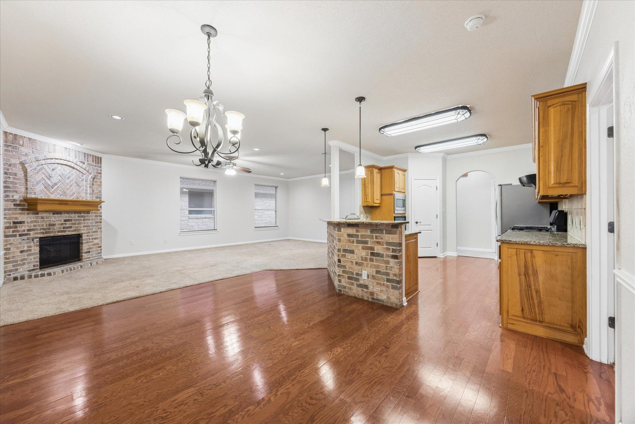 300  Brazos Dr, photo 9