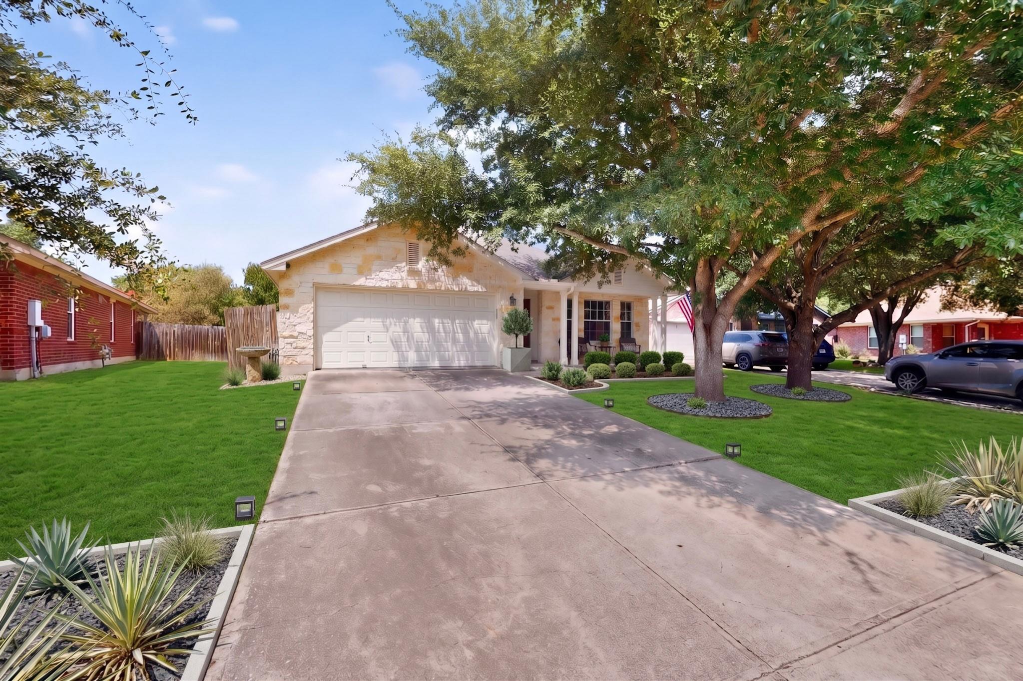 531  Goldenrod St, photo 2