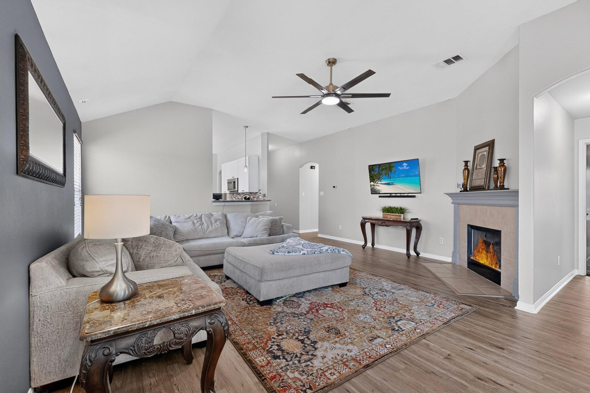 531  Goldenrod St, photo 7