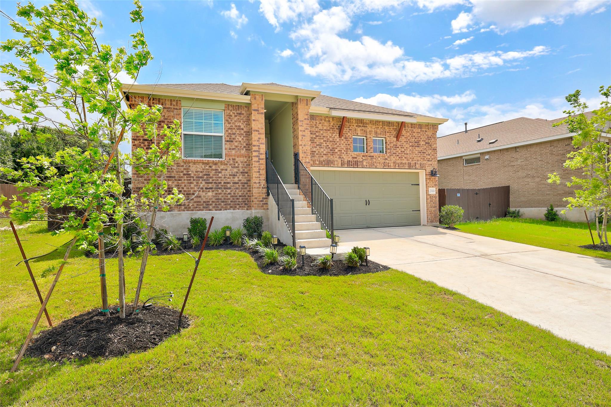2333  Four Waters Loop, photo 2