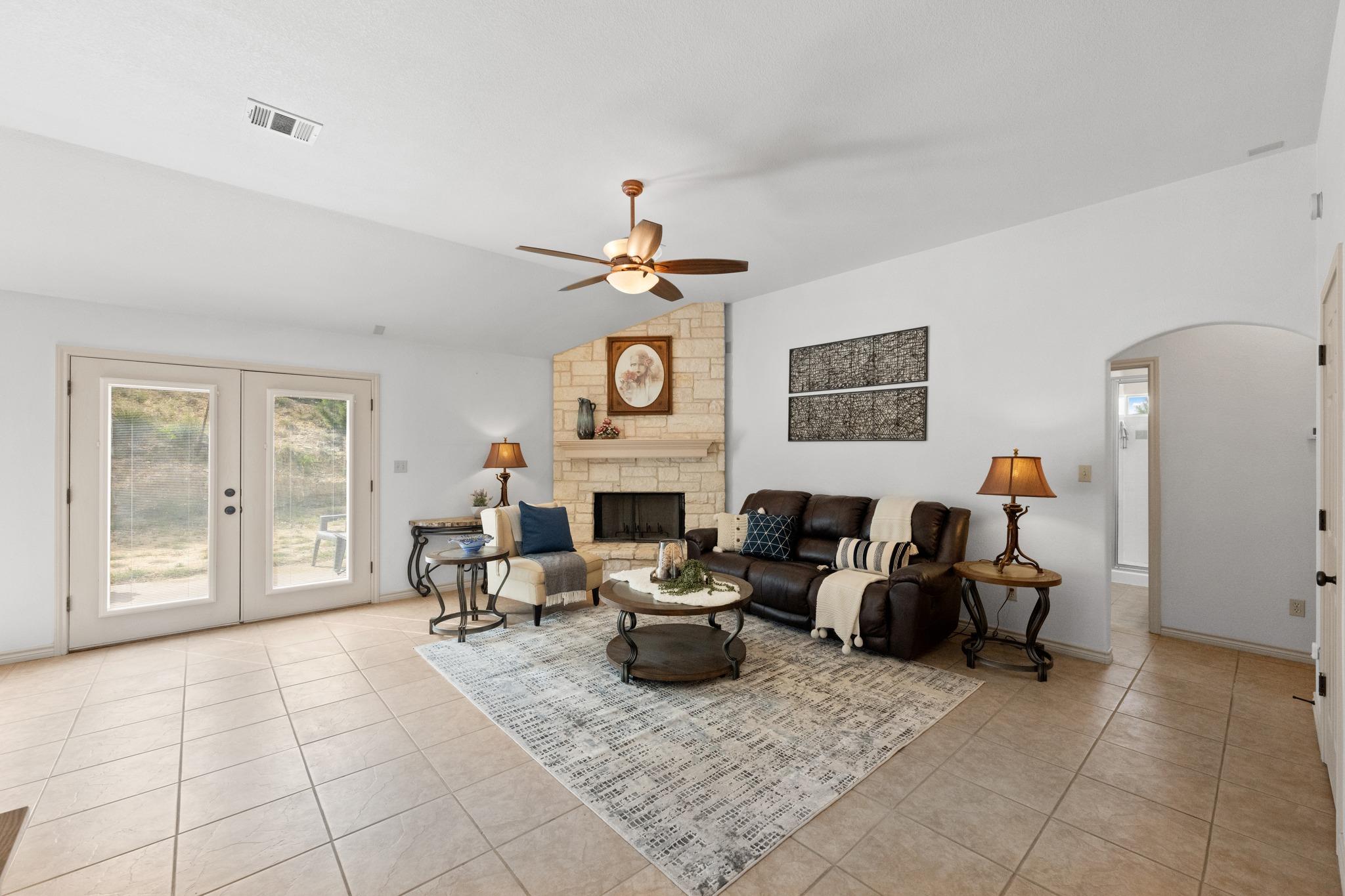 1103  Larkhall Dr, photo 11