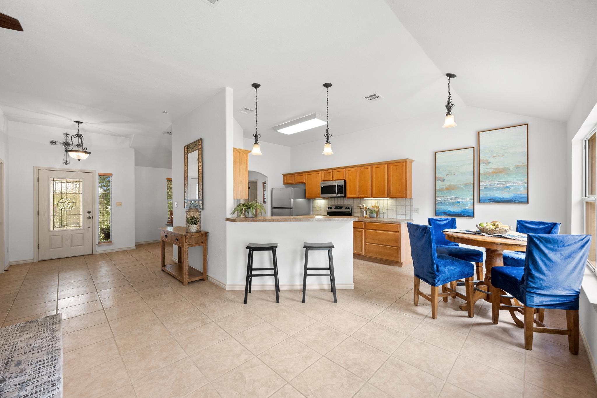 1103  Larkhall Dr, photo 3