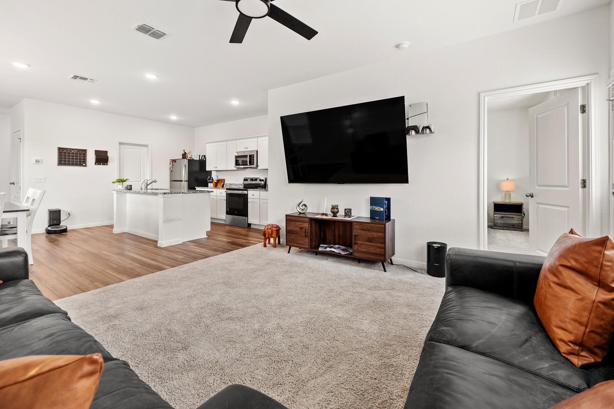 456  Thistle Ln, photo 11