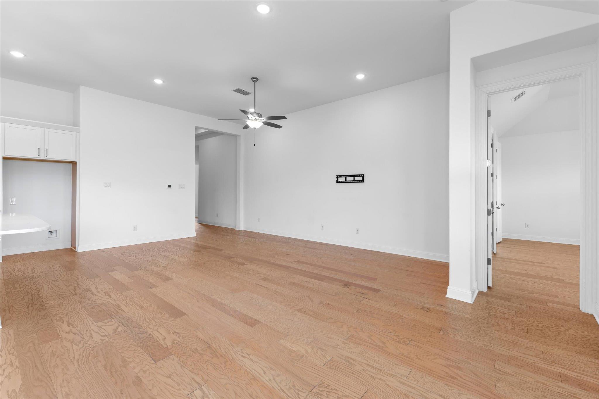 121  Shagbark Trl, photo 8