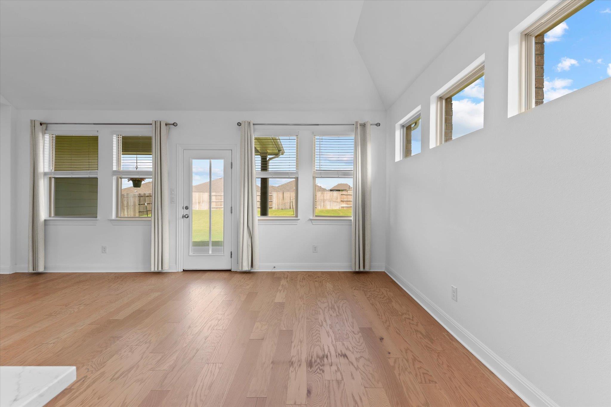 121  Shagbark Trl, photo 10