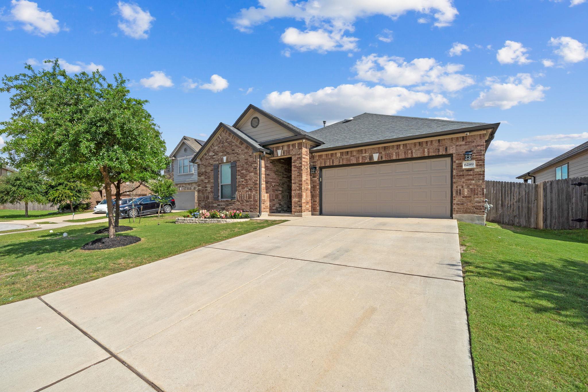 6289  Mantalcino Dr, photo 2