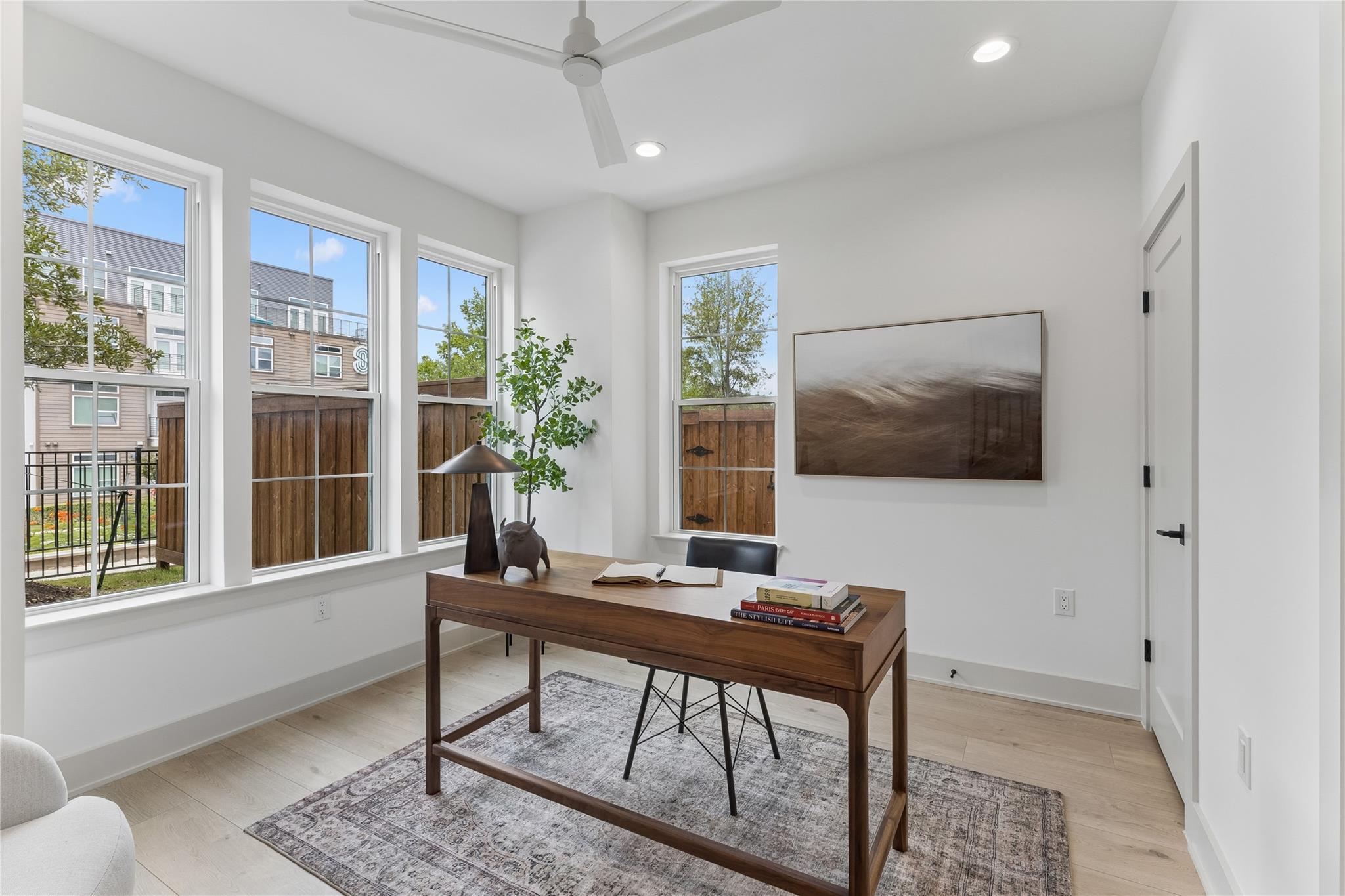 2209  Woodland Ave  #203, photo 5