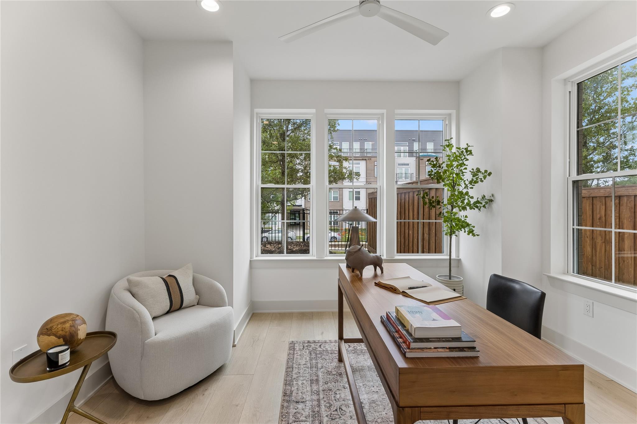2209  Woodland Ave  #203, photo 6