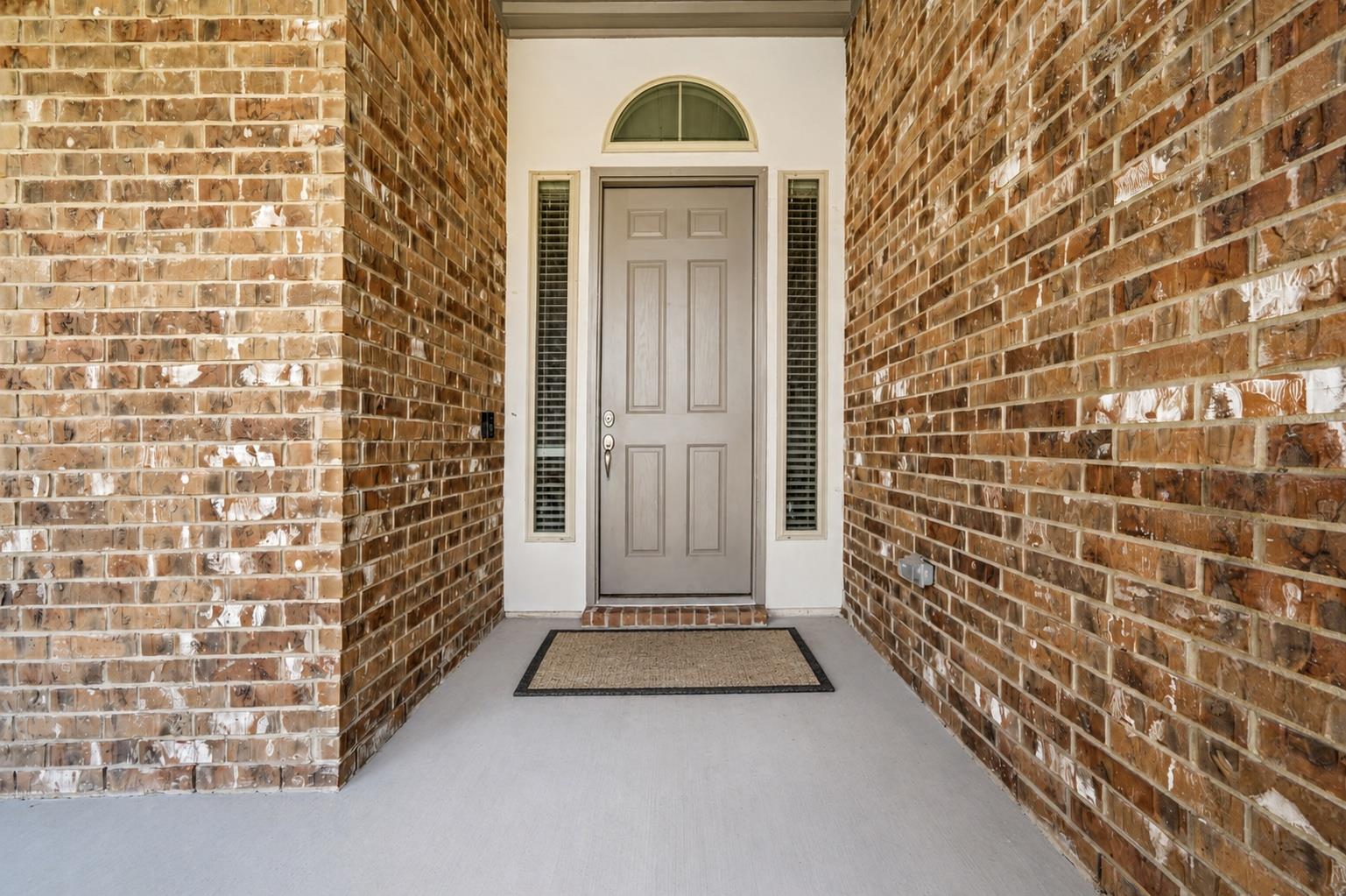 806  Clearwell St, photo 3