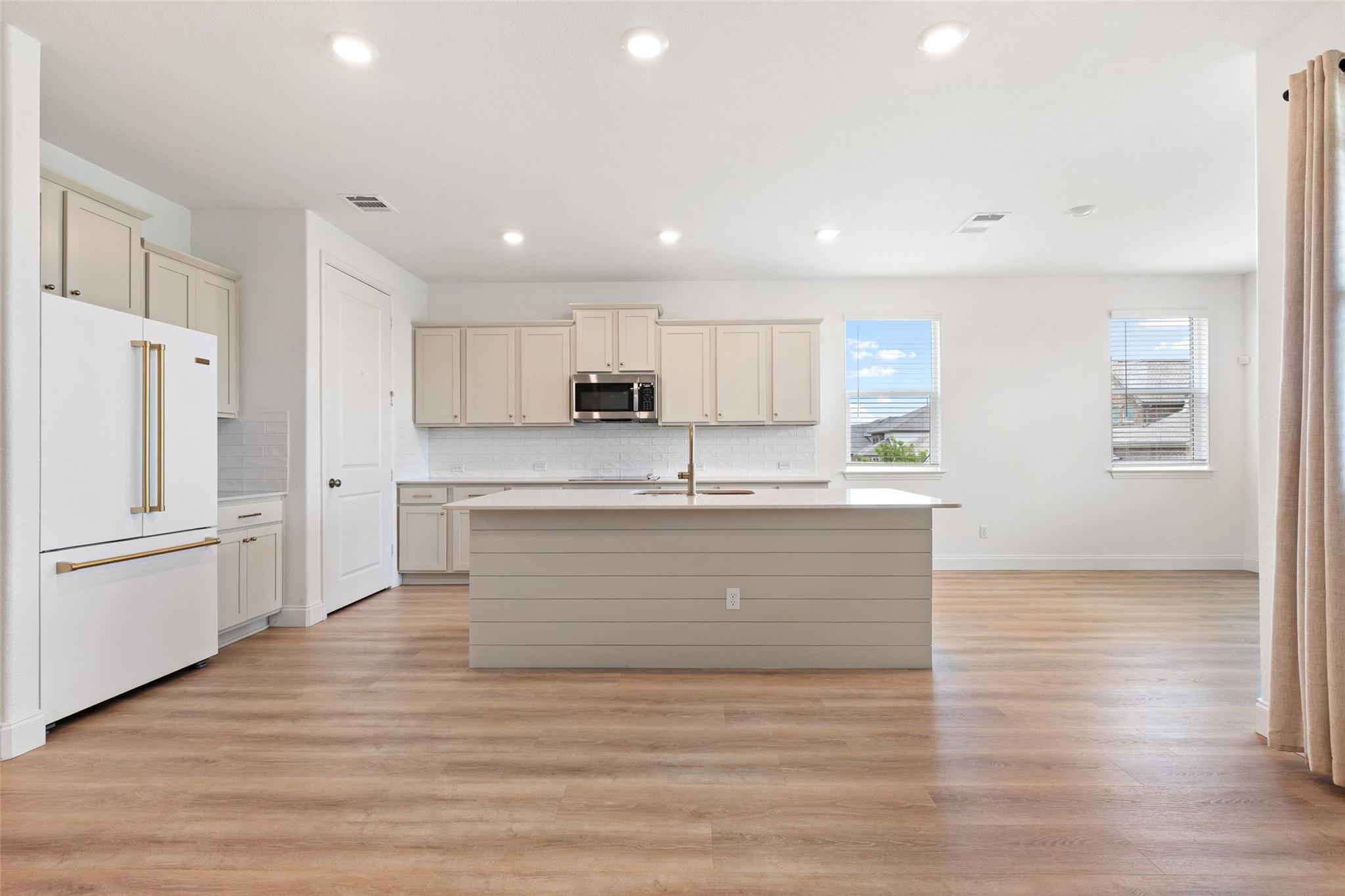 505  Sixpence Ln, photo 10