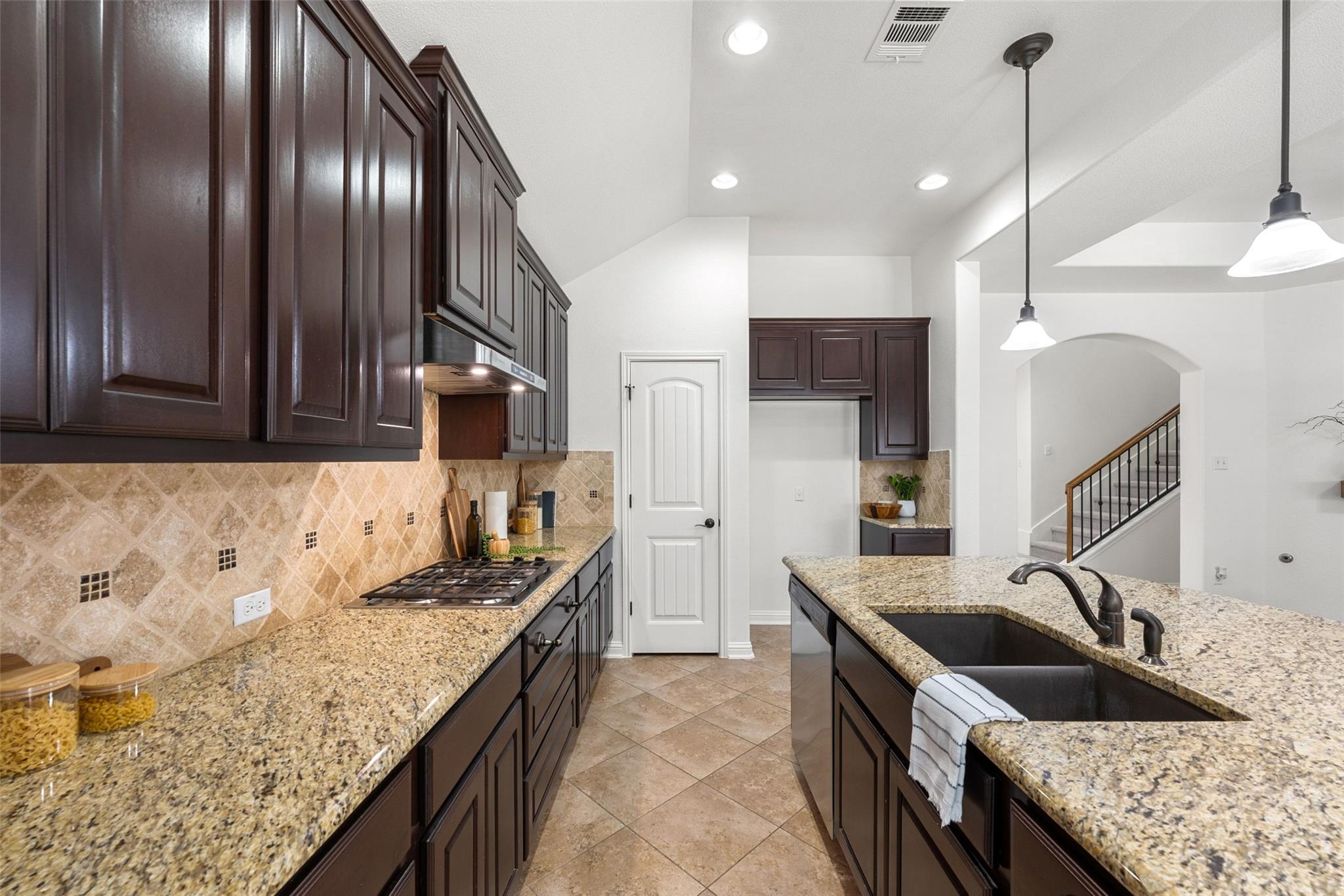 4205  Buckskin Rd, photo 10