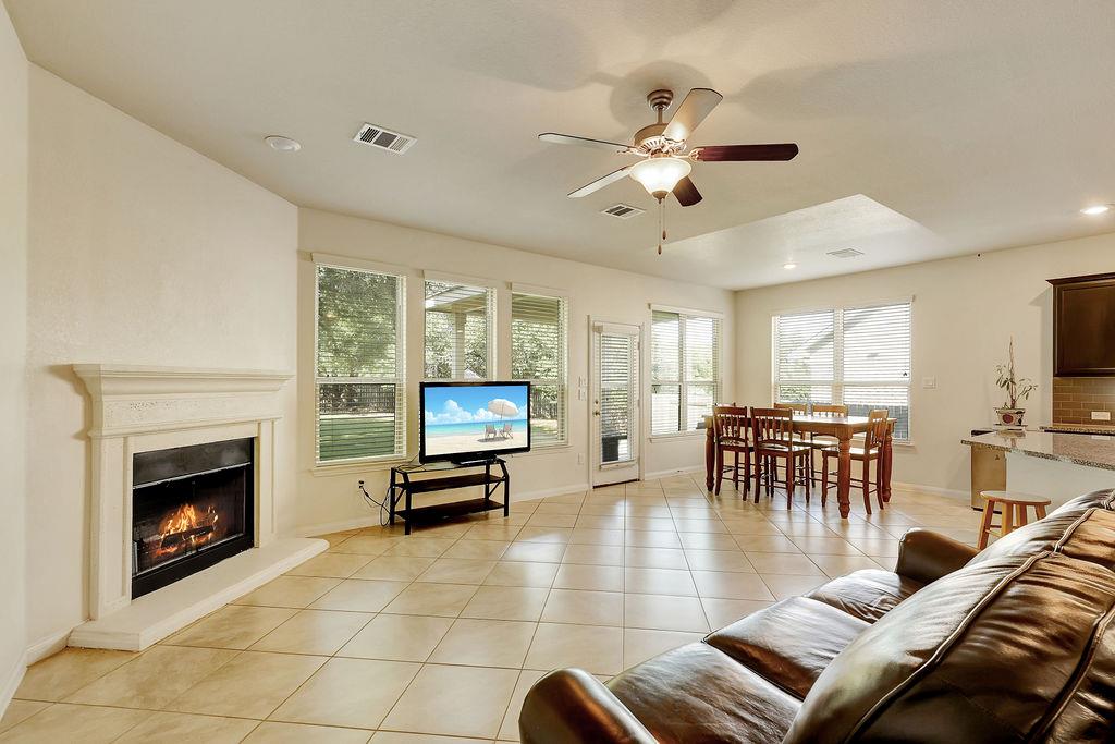 153  Crescent Heights Dr, photo 7