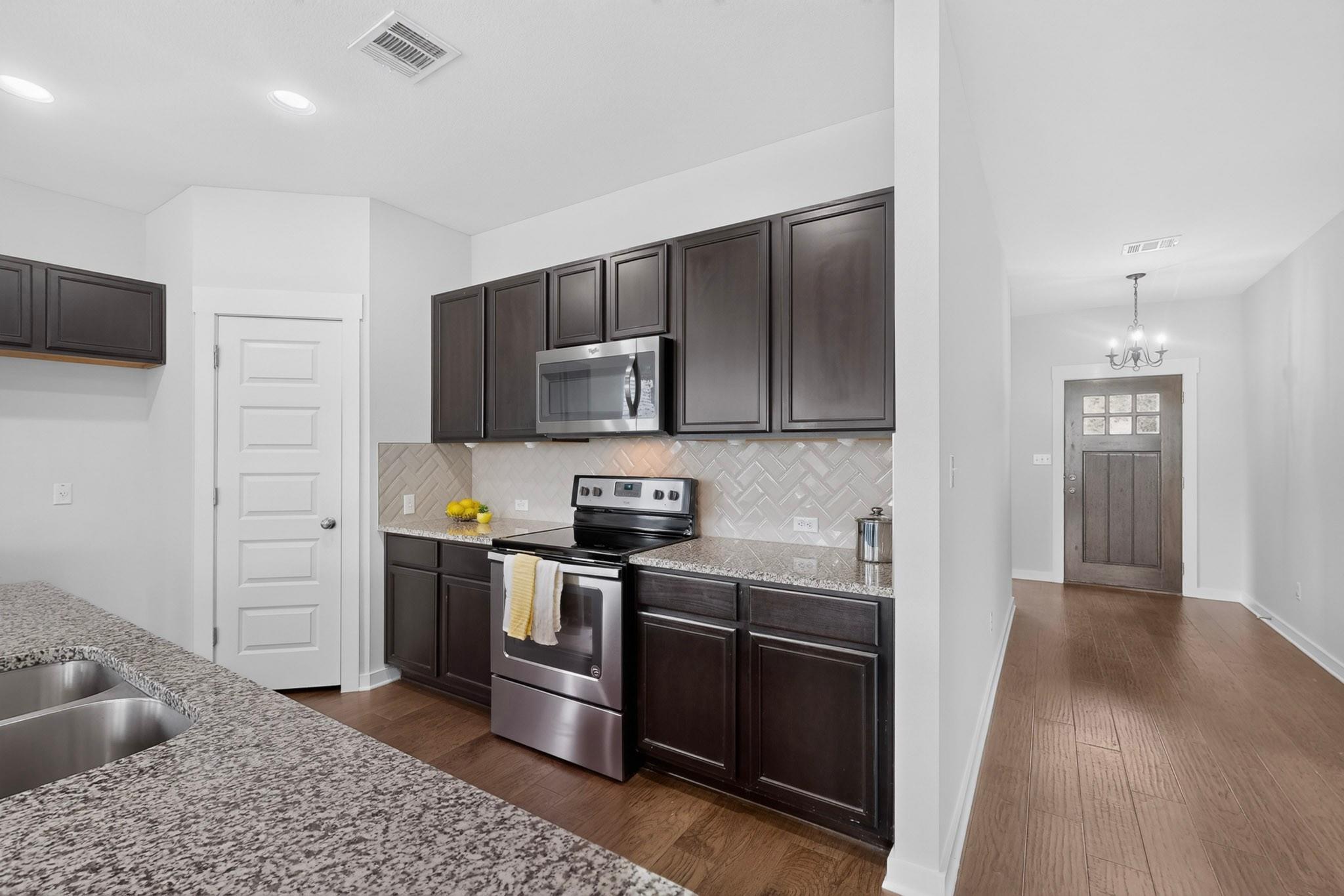 224  Trellis Blvd, photo 6