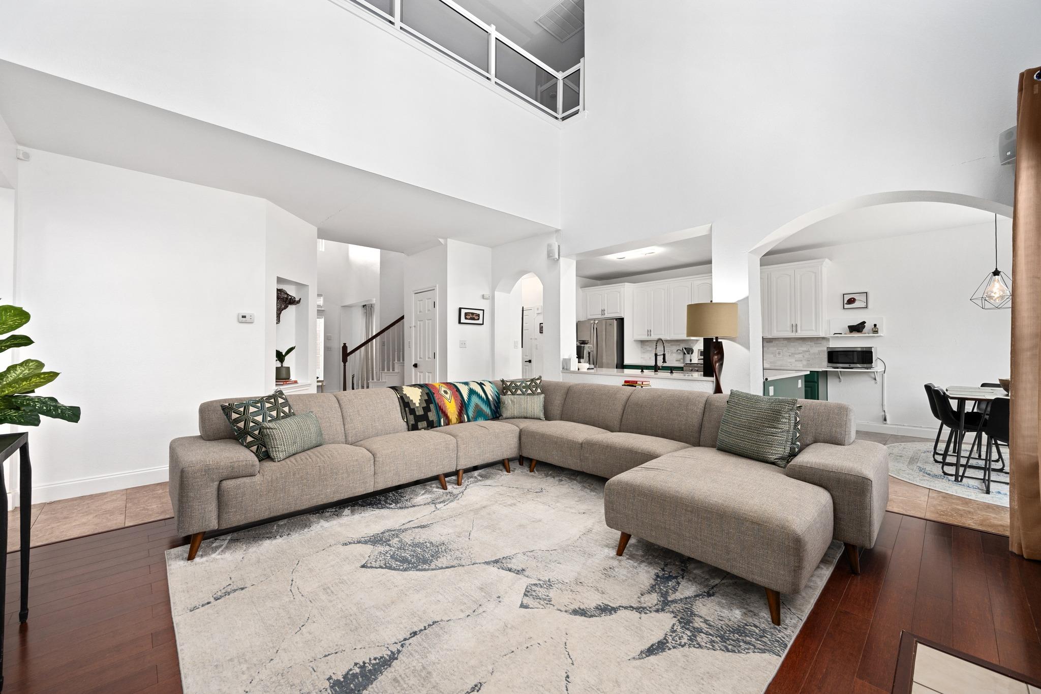3228  Jewelfish Cv, photo 4