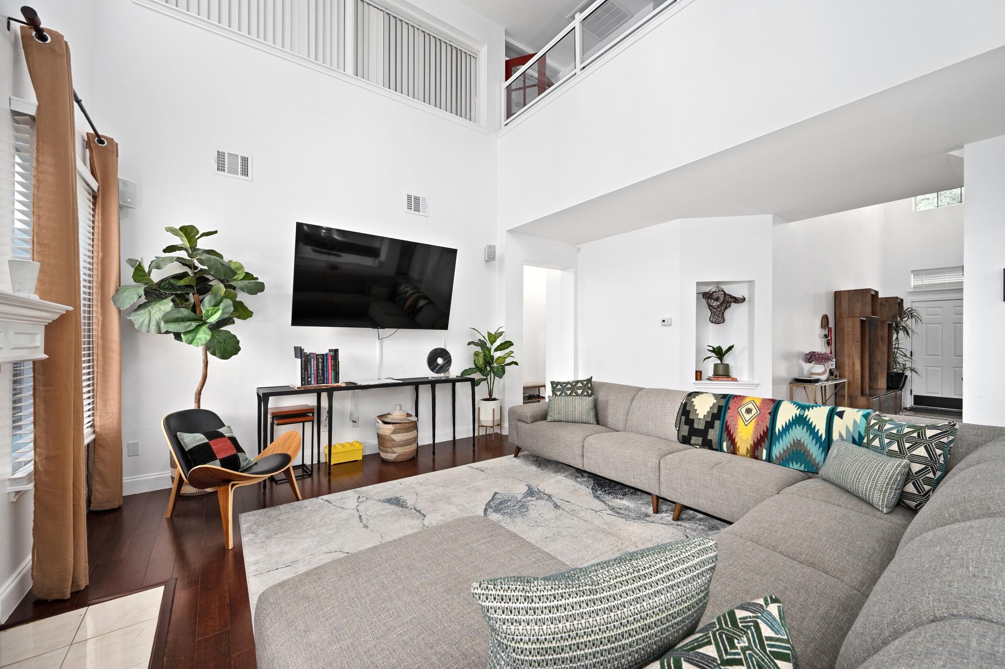 3228  Jewelfish Cv, photo 5