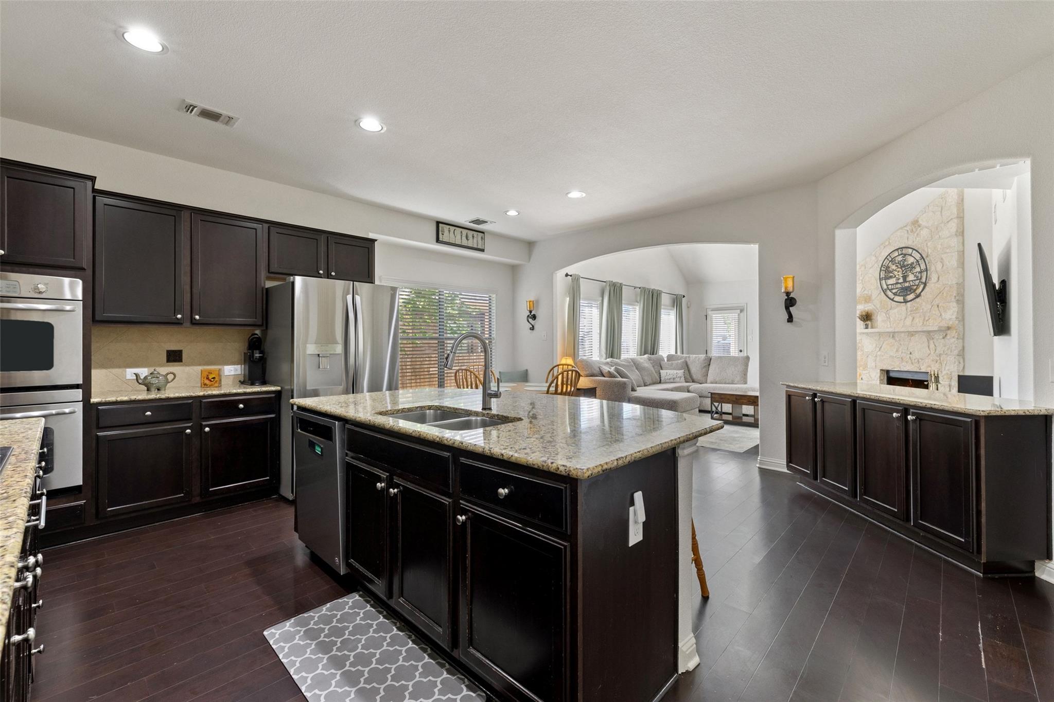 2474  Santa Barbara Loop, photo 8