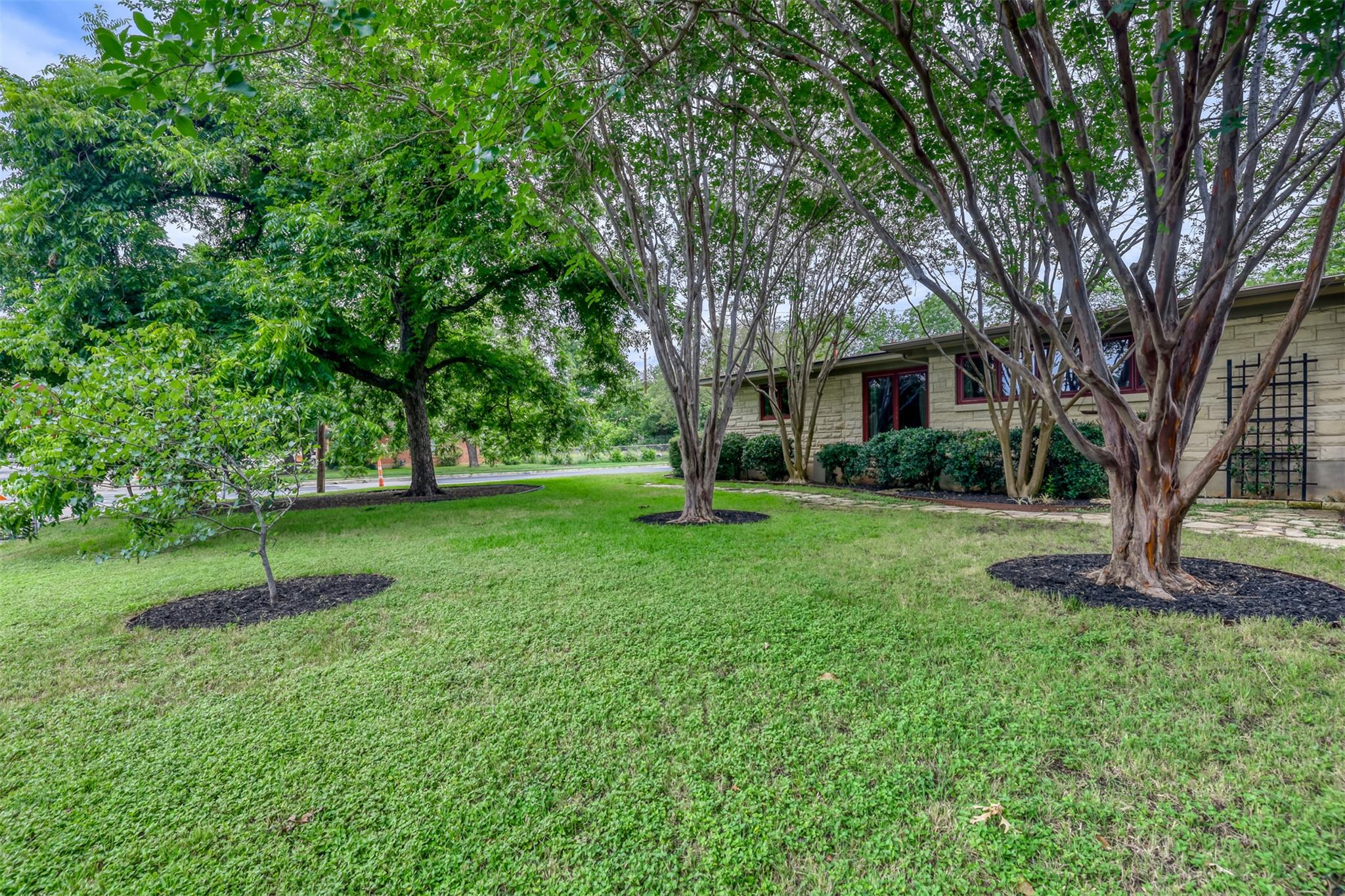 6011  Shoal Creek Blvd, photo 5