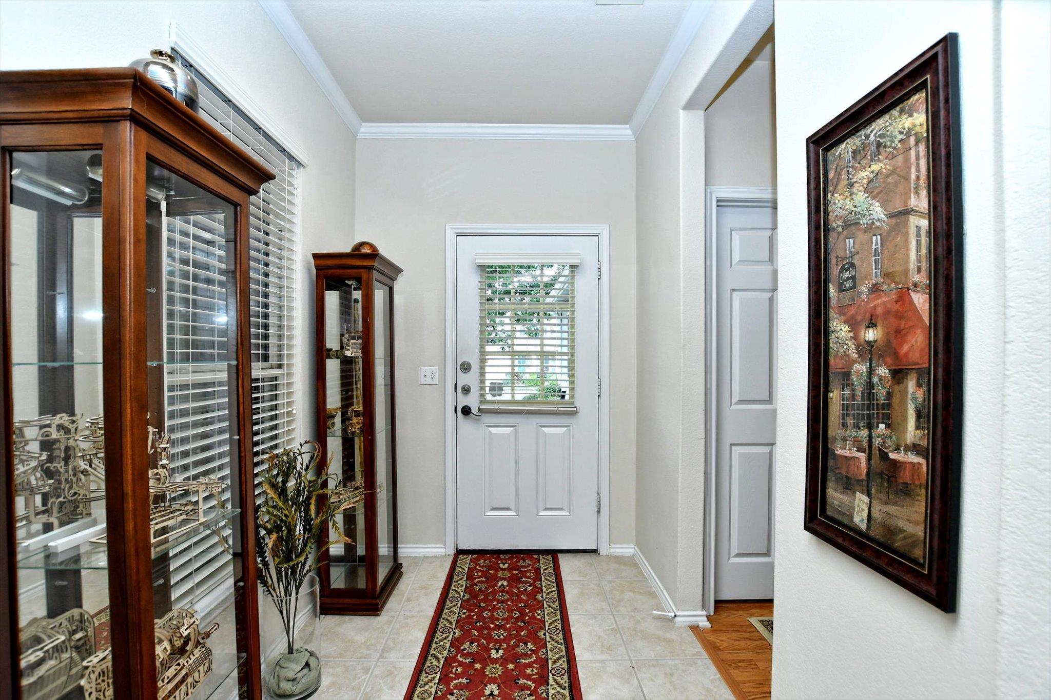 102  Portsmouth Dr, photo 5