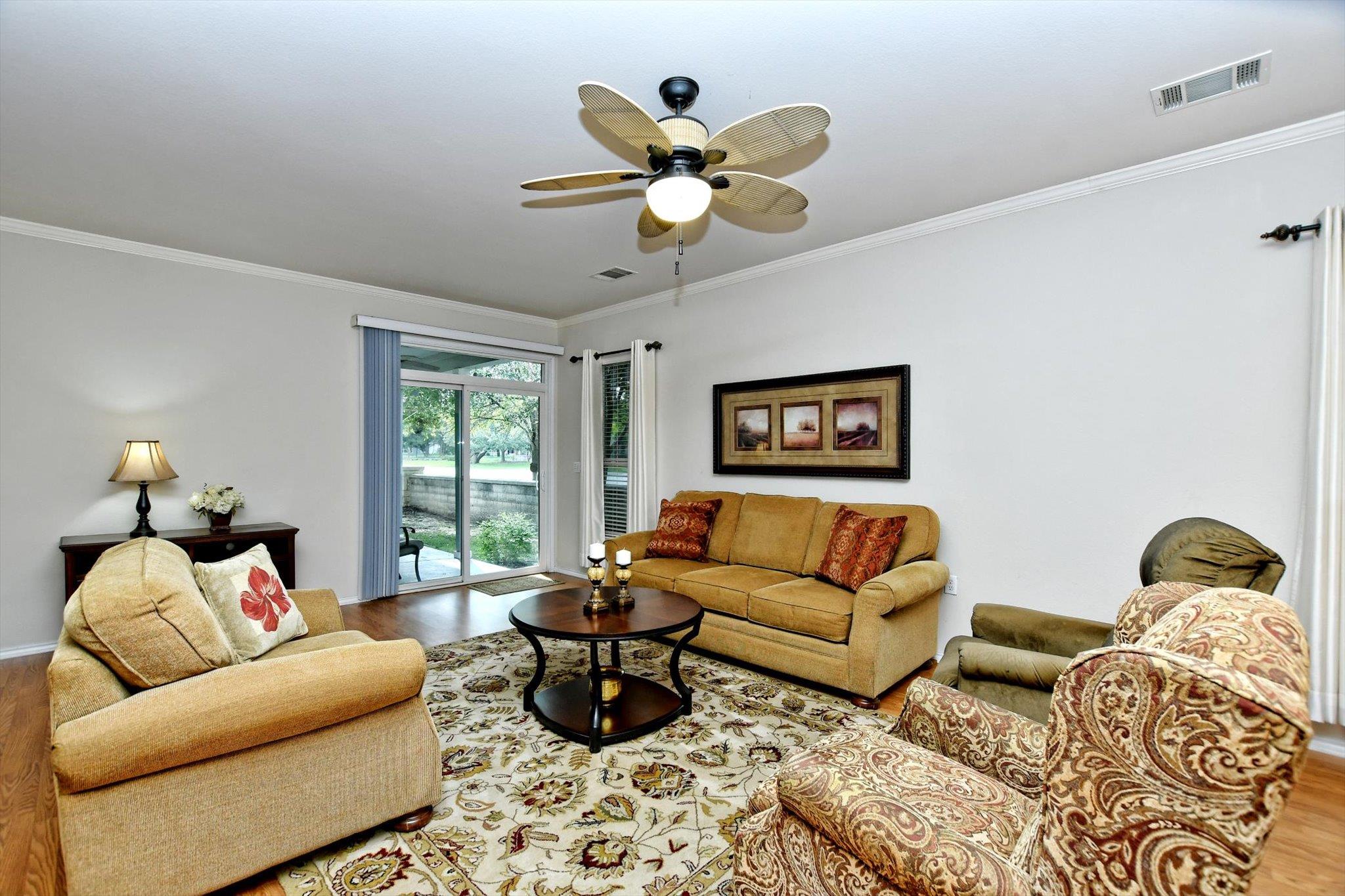 102  Portsmouth Dr, photo 6