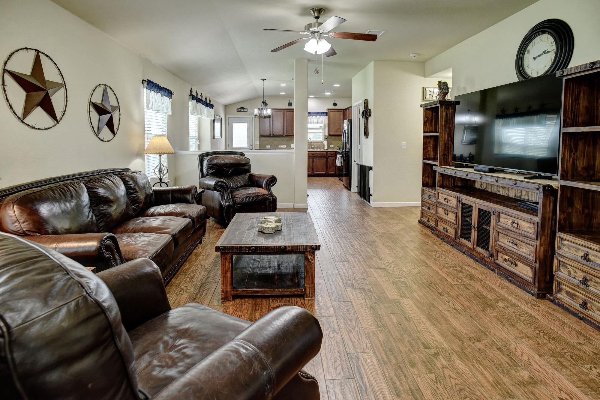409  S. Hunting Lodge Ln, photo 11
