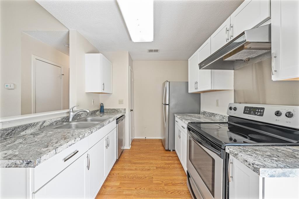 1015 E Yager Ln  #84, photo 8