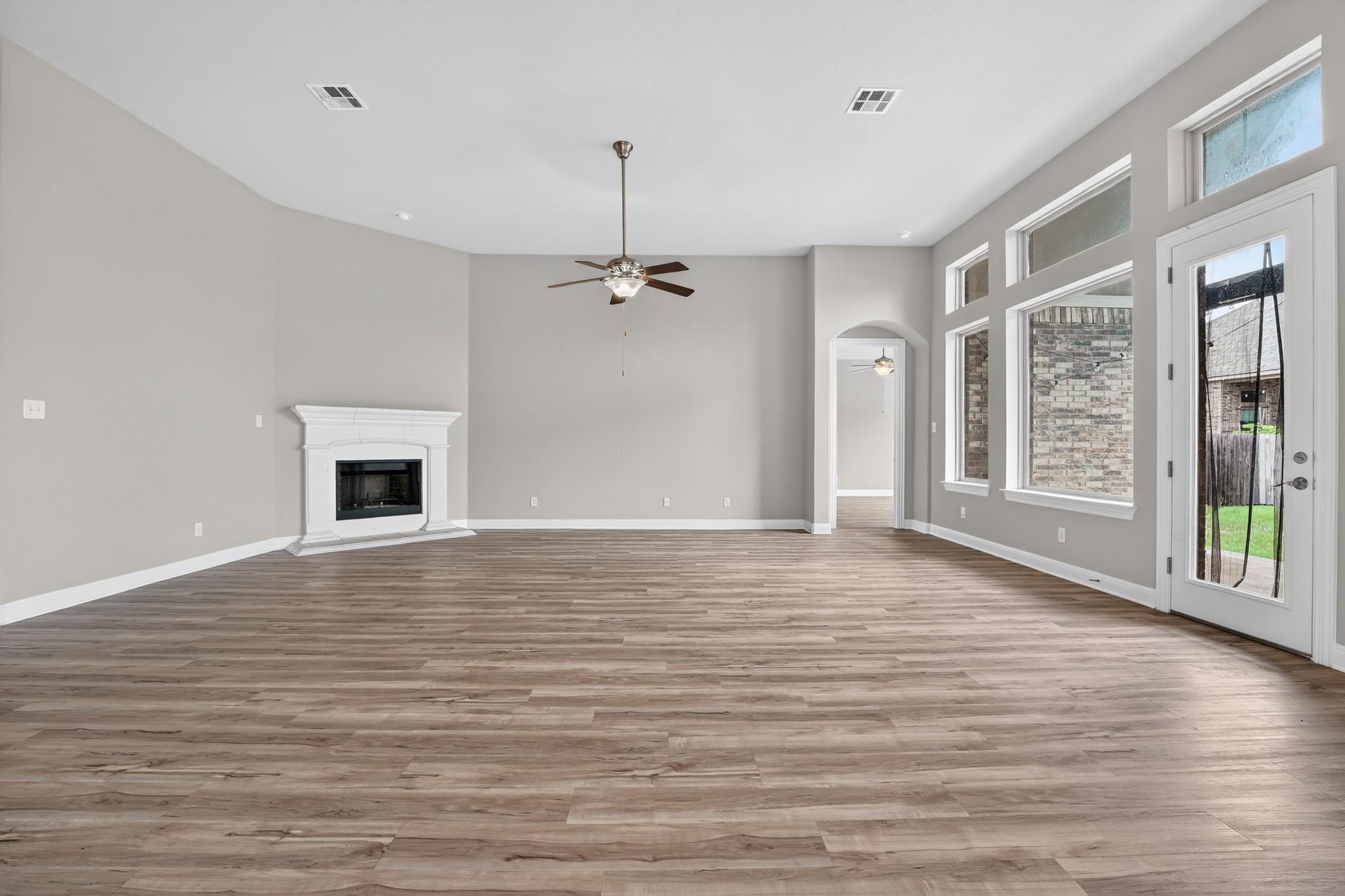 1009  Wolcott Dr, photo 11
